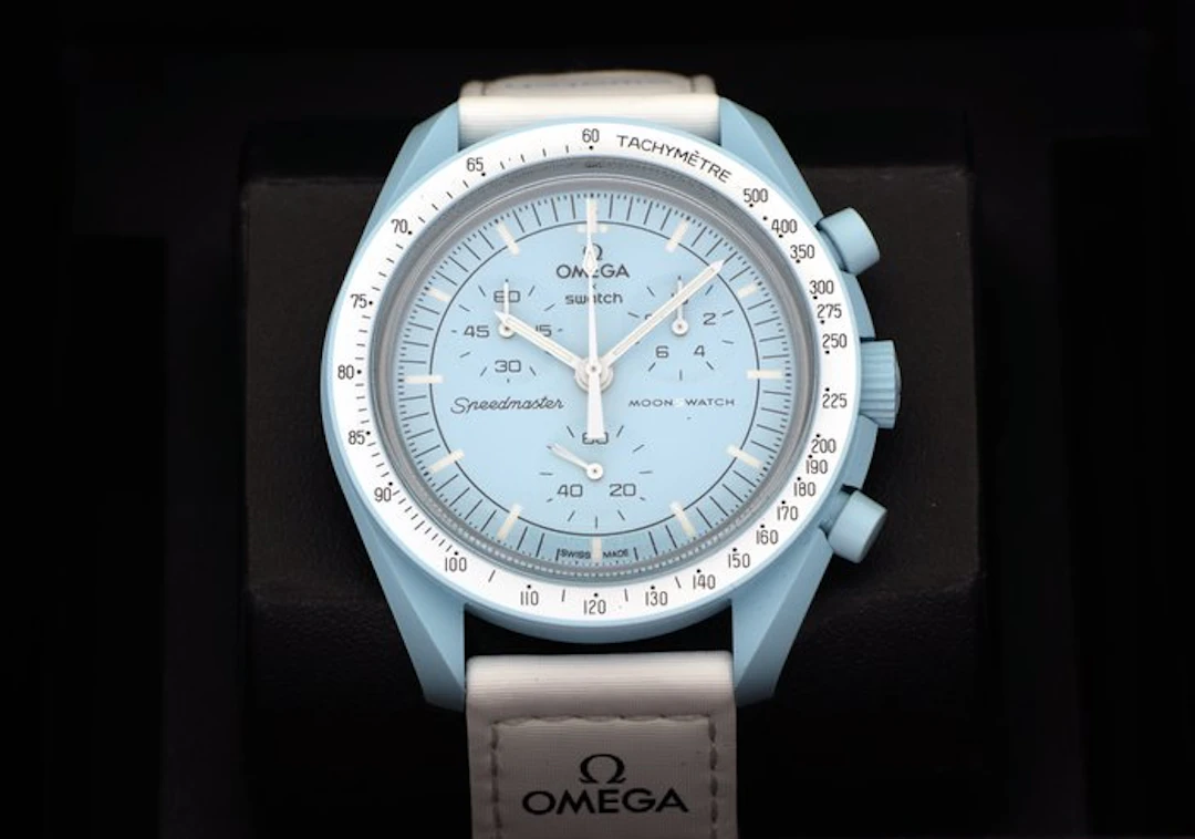 Omega x Swatch - Bioceramic MoonSwatch "Mission to...