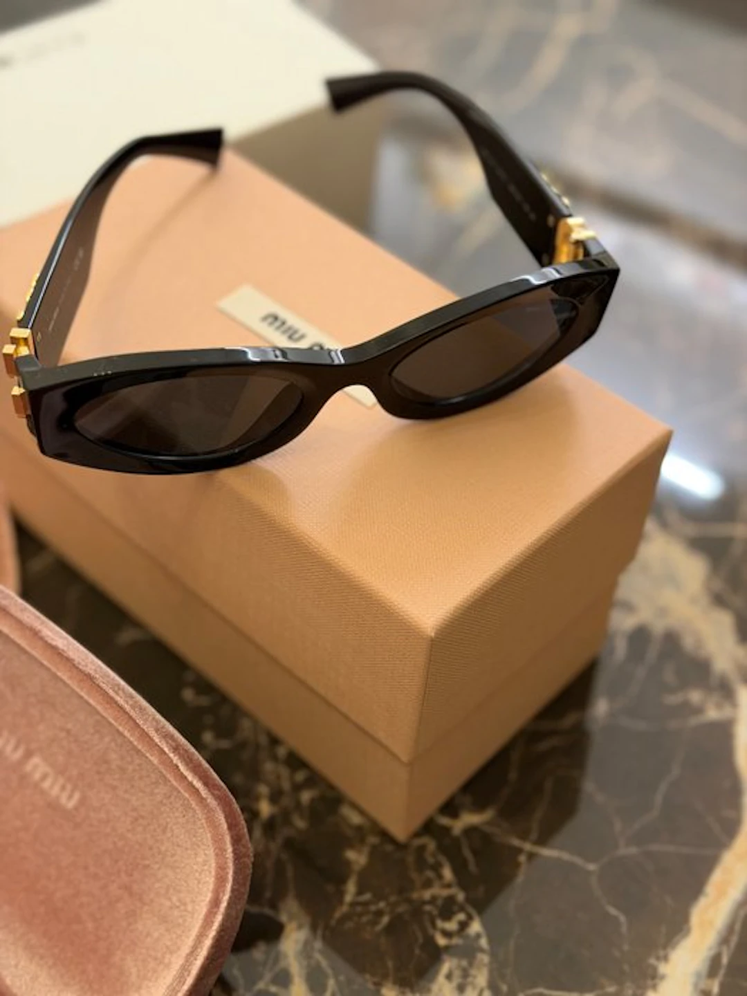 Miu Miu - Sunglasses