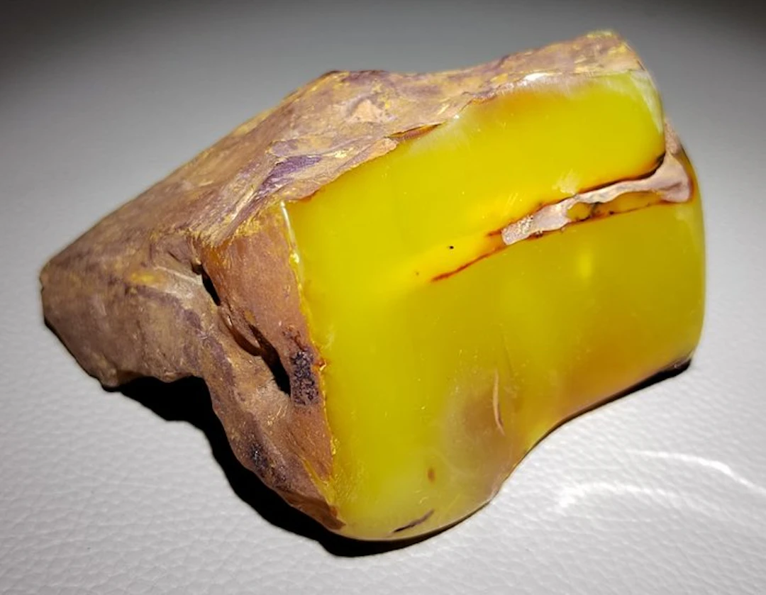 Baltic Amber- High Quality AAA - Museum- 165 g