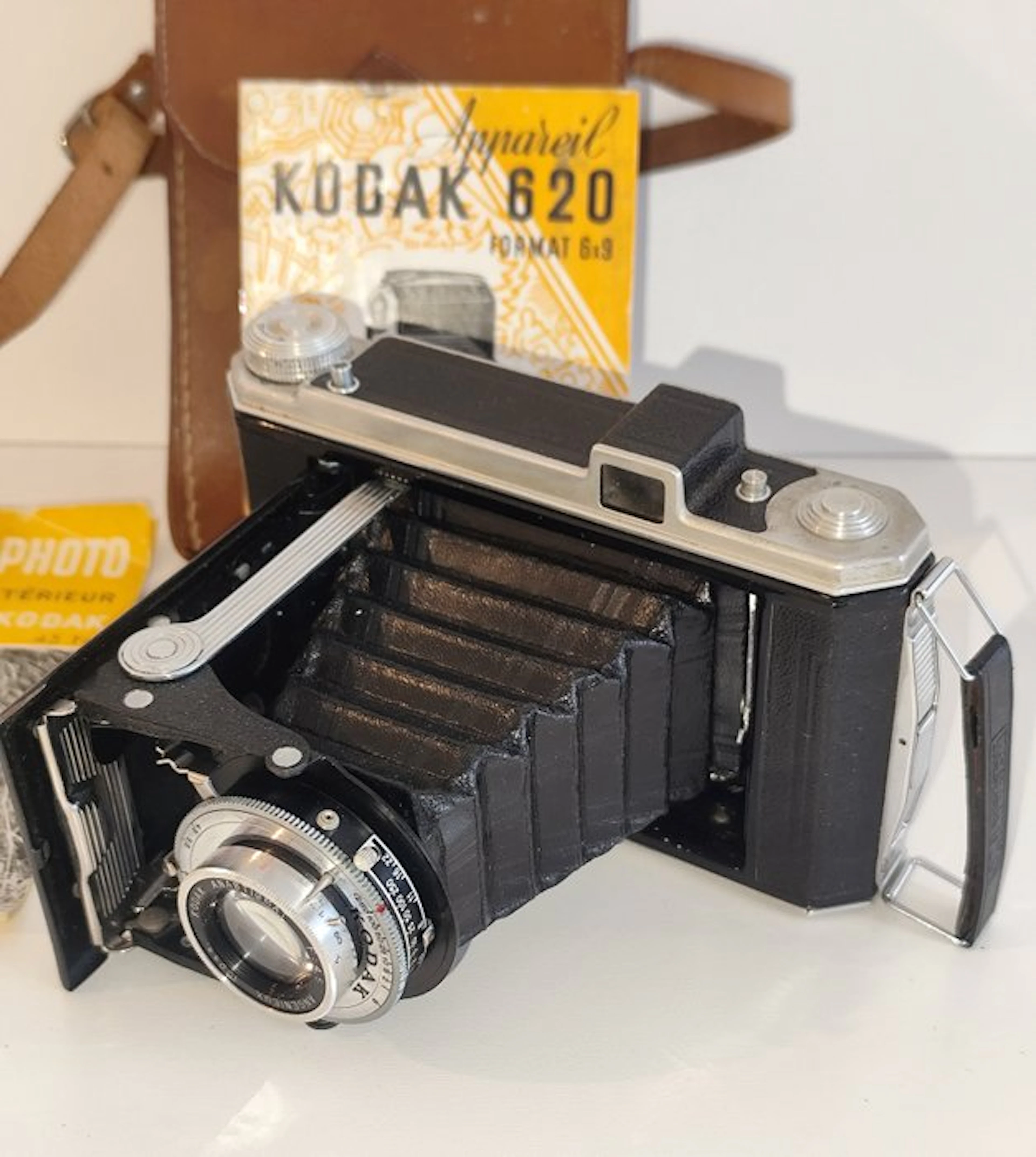 Kodak Kodak 620 optique P. Angénieux Analogue camera