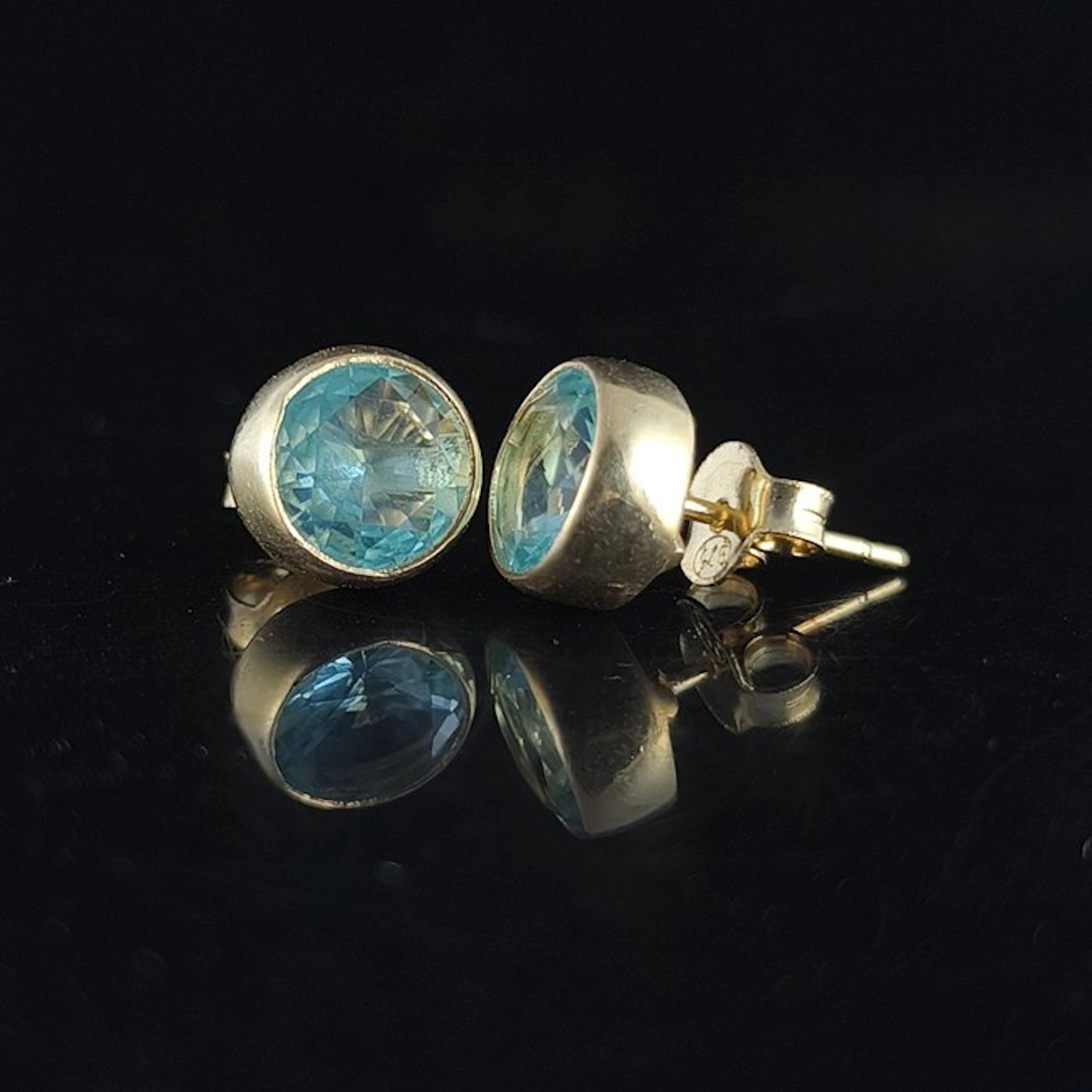 Aquamarine Jewellery- 2.59 g