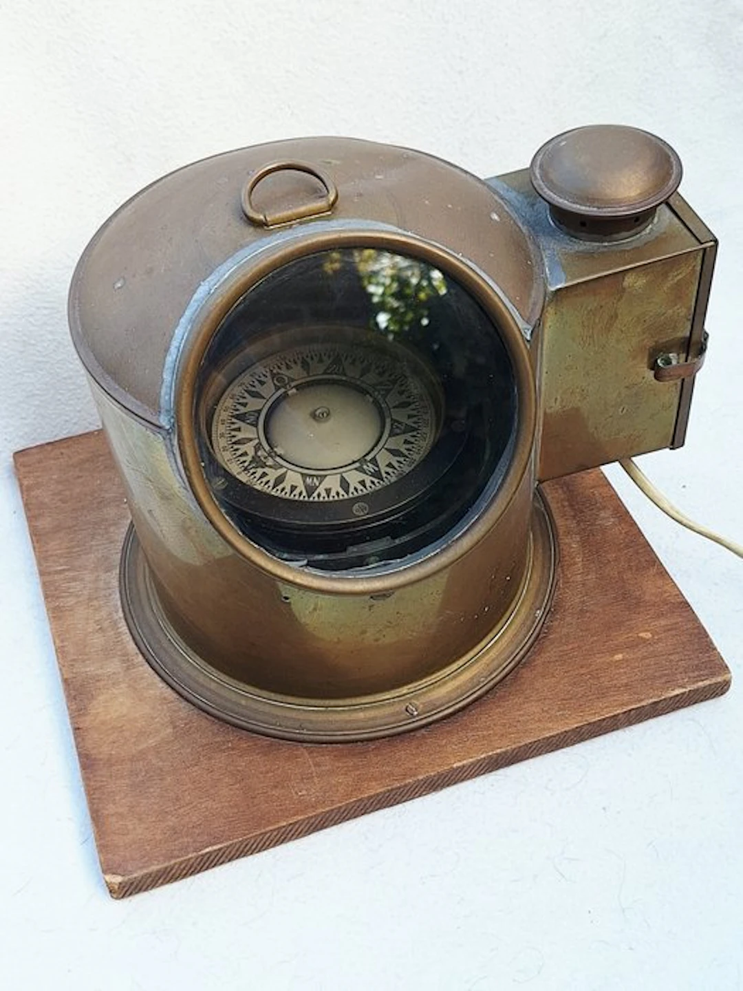 Ship's compass - Brass
