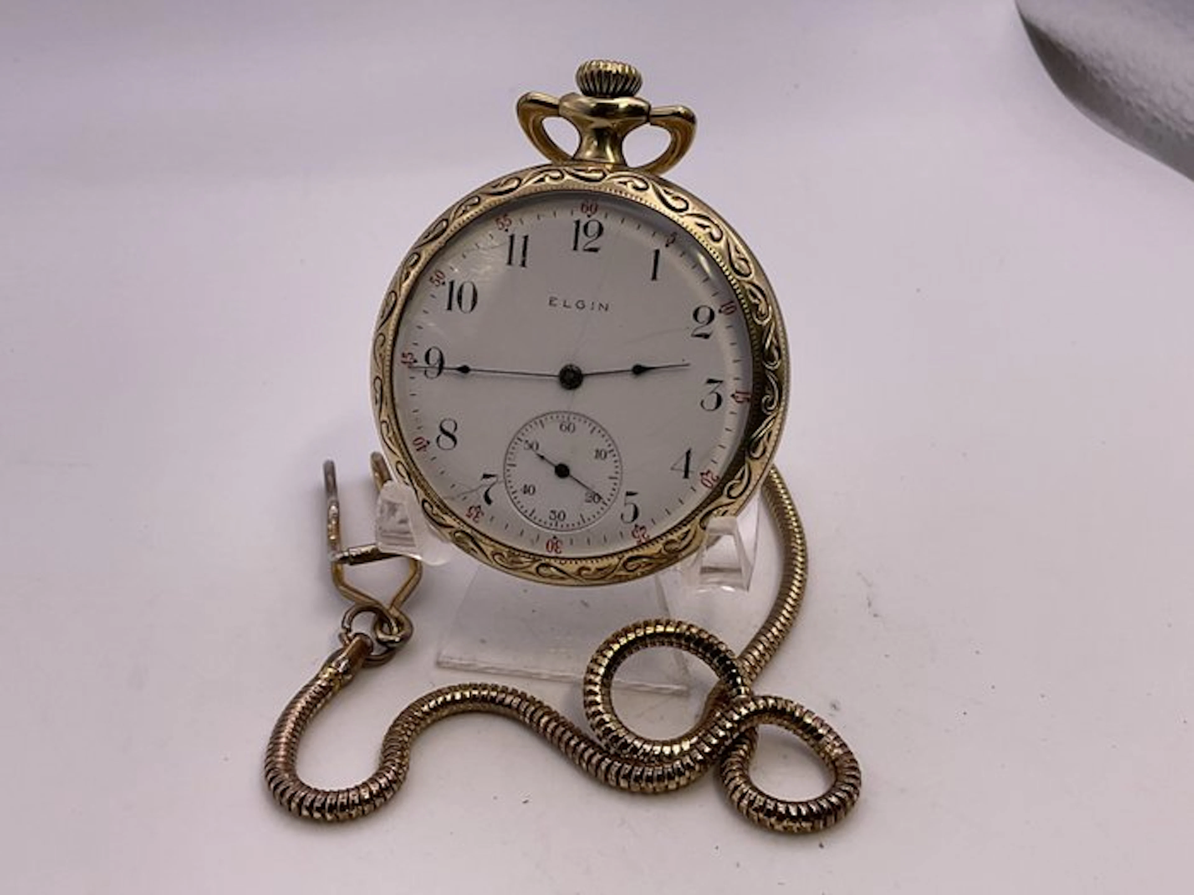 Elgin Laminato Oro 15 J . Cassa decorata . Con catena . 1900 - 1850-1900