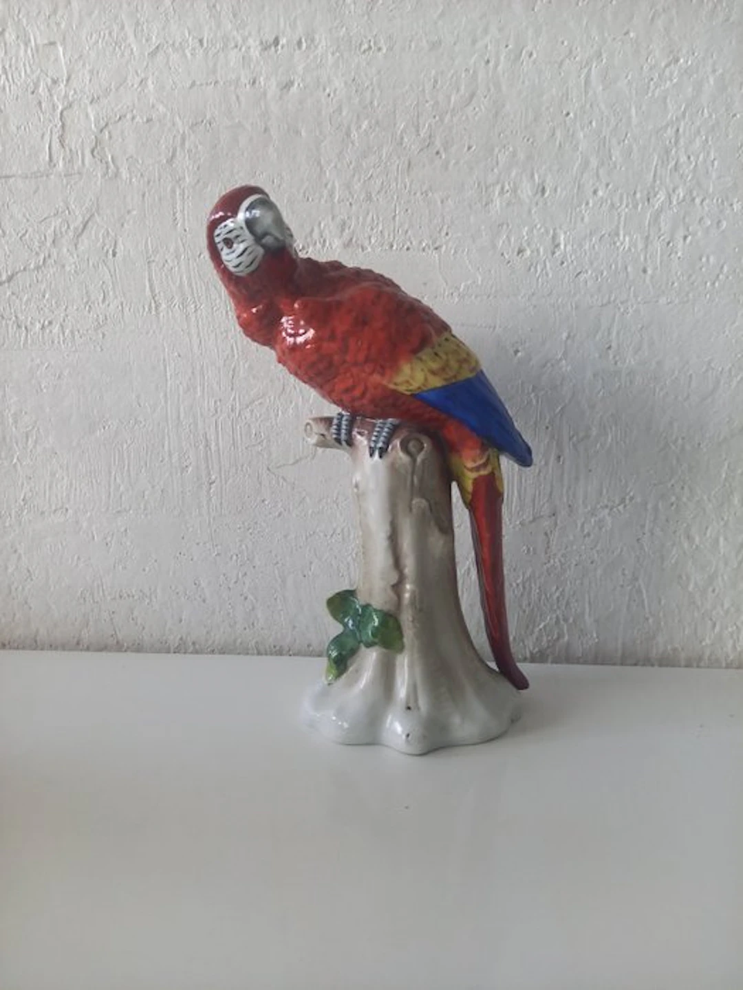 Ernst Bohne & Söhne - Sculpture, Perroquet Ara - 20 cm - Porcelain