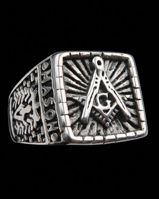 The Grand Architect – Dame Freemason – The Insignia of...