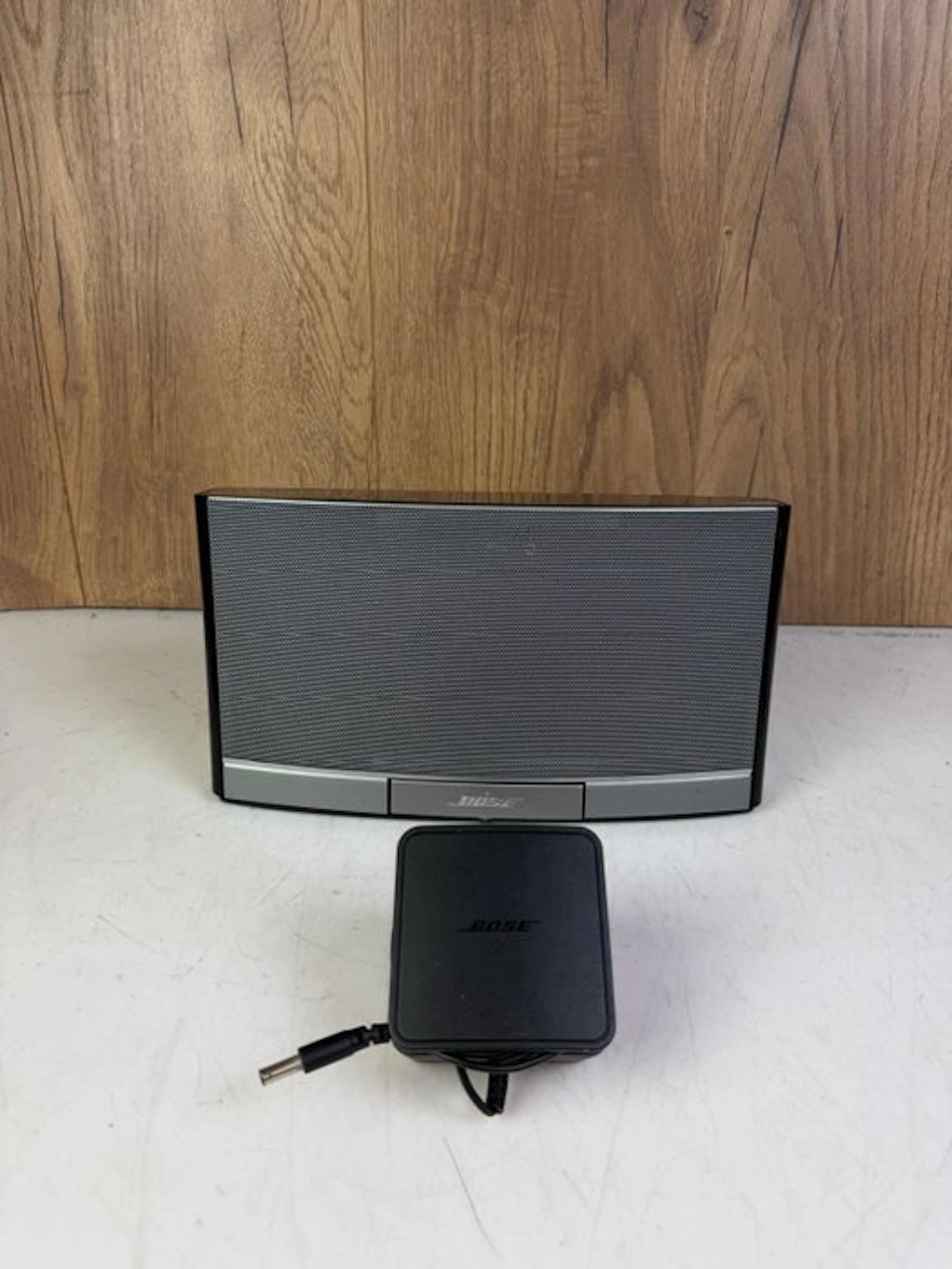 Bose - Sound dock Digital music system - Active Speaker
