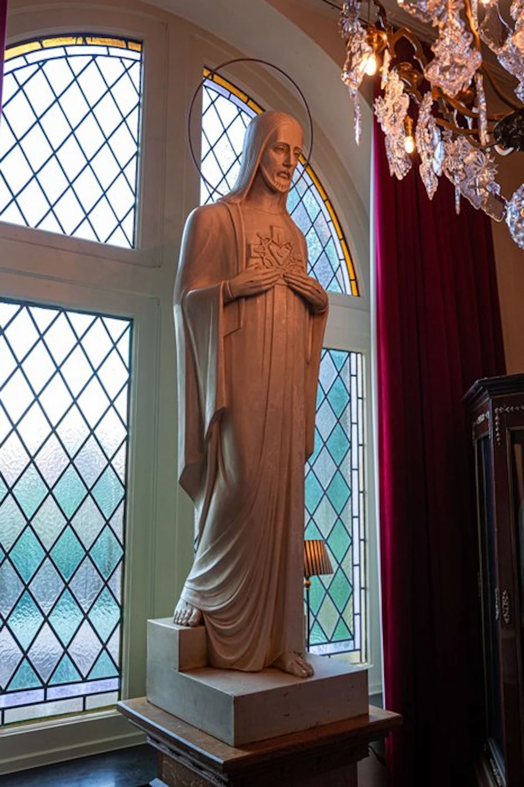 Church statue of Christ, Gerard Hack, Maastricht, 1920 - Plaster - 1920-1930