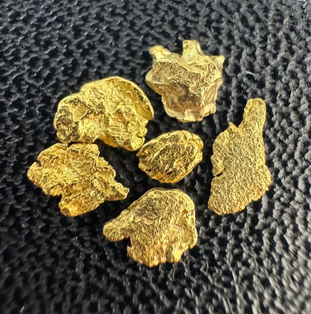 Gold Nugget- 0.35 g - (6)
