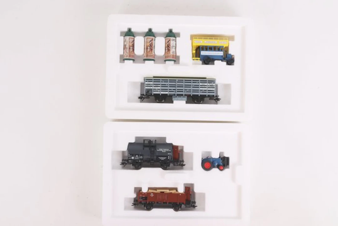 Märklin H0 - 43823/46829 - Model train freight wagon set...