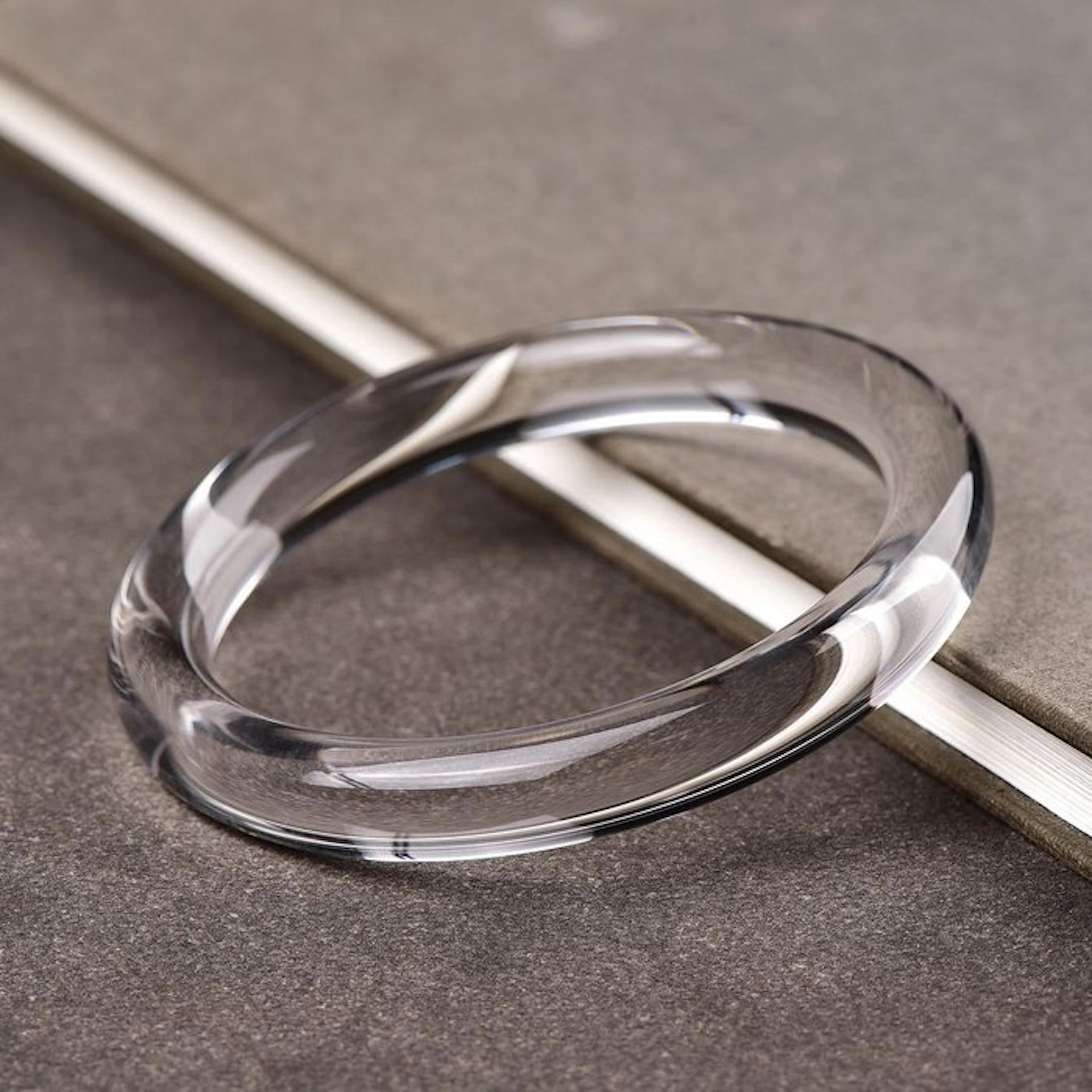 ALGT Certified - Large and Masterful Natural Quartz...