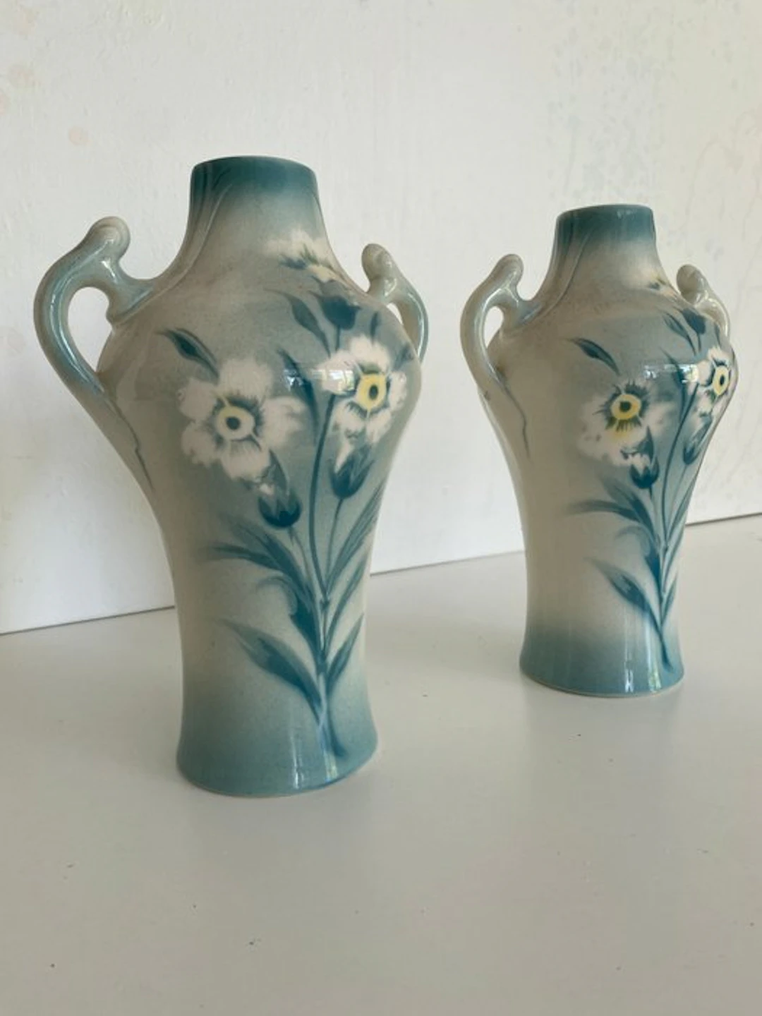 Vase (2) - Earthenware - Pair of antique vases
