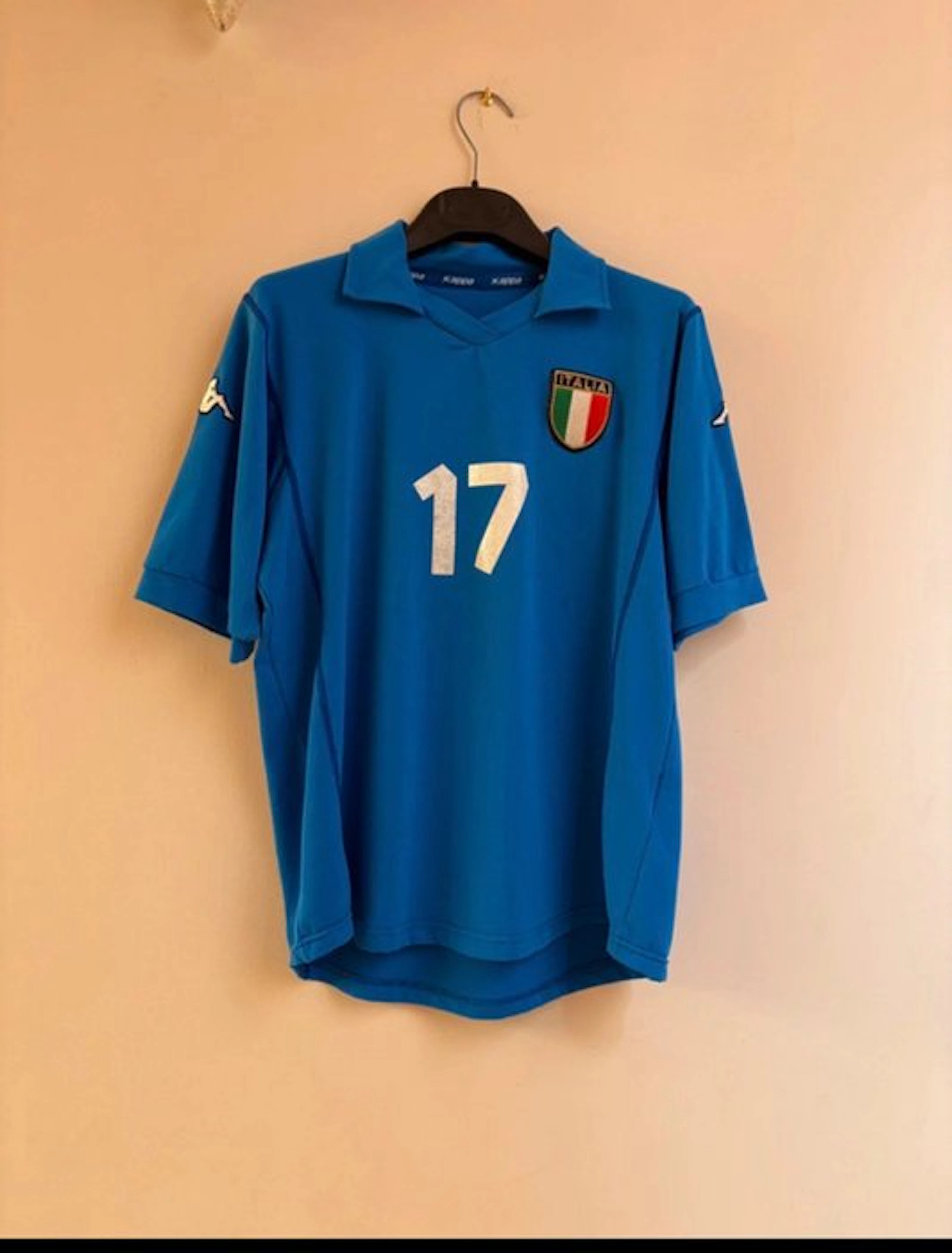 Italia - 2002 - Team wear