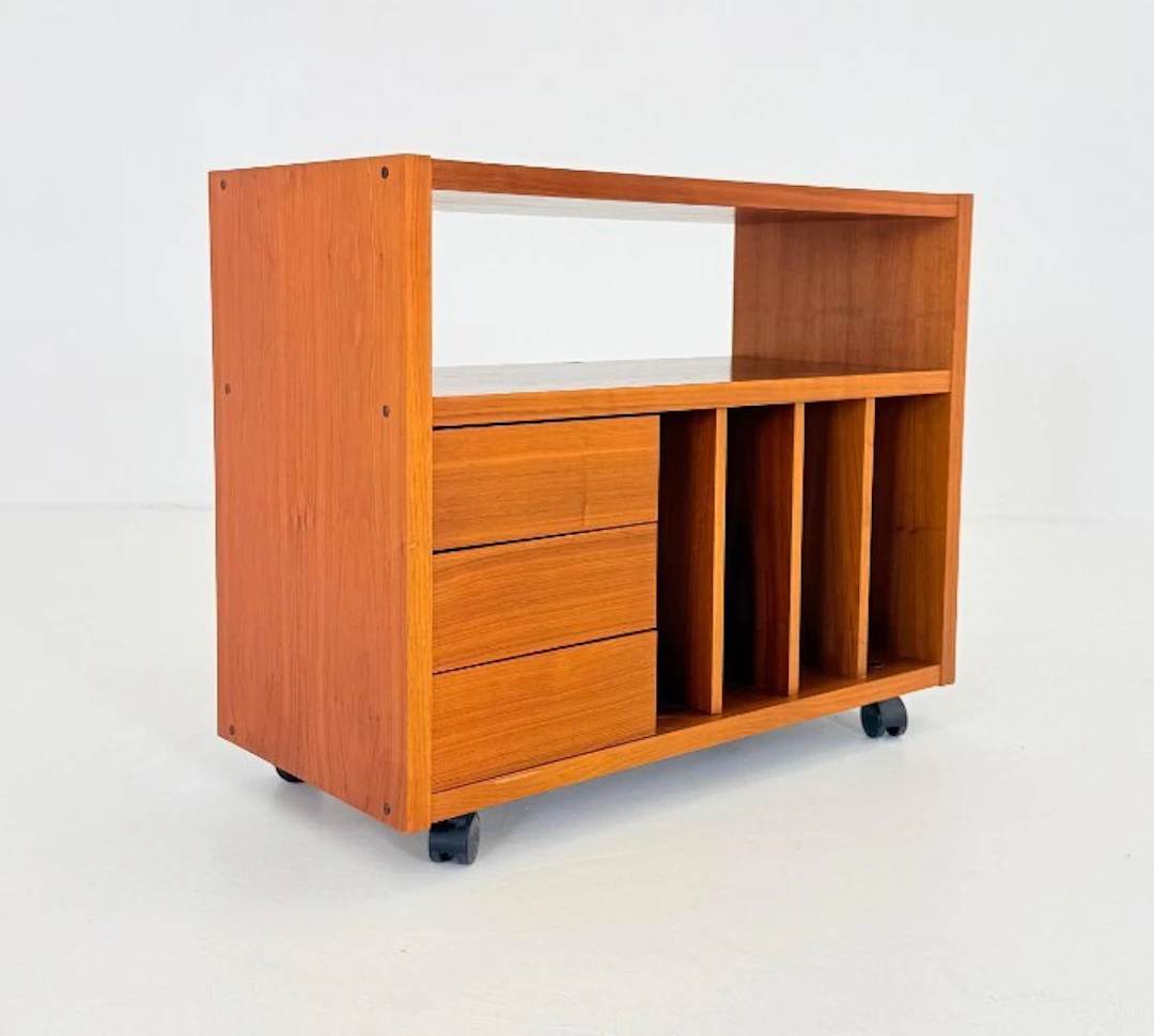 Sideboard - Teak - Vintage Mid-Century