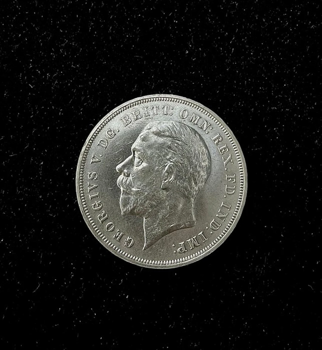 United Kingdom. George V. 1 Crown 1935 (No reserve price)