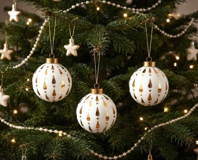 Nika Zupanc - Christmas baubles Alessi (3) - Set of 3...