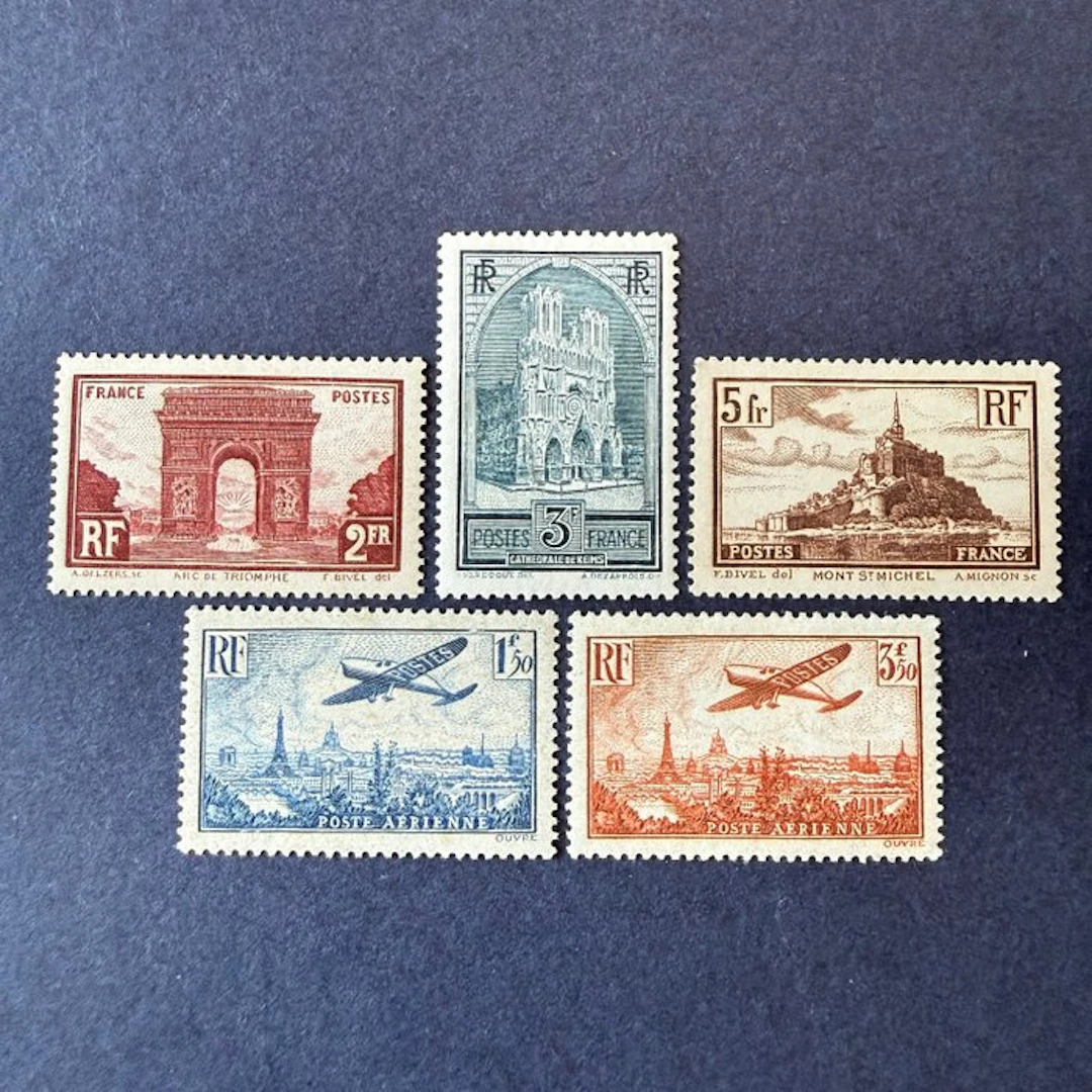 France - Yvert 258/260 + Air Mail stamp in mint condition **/*