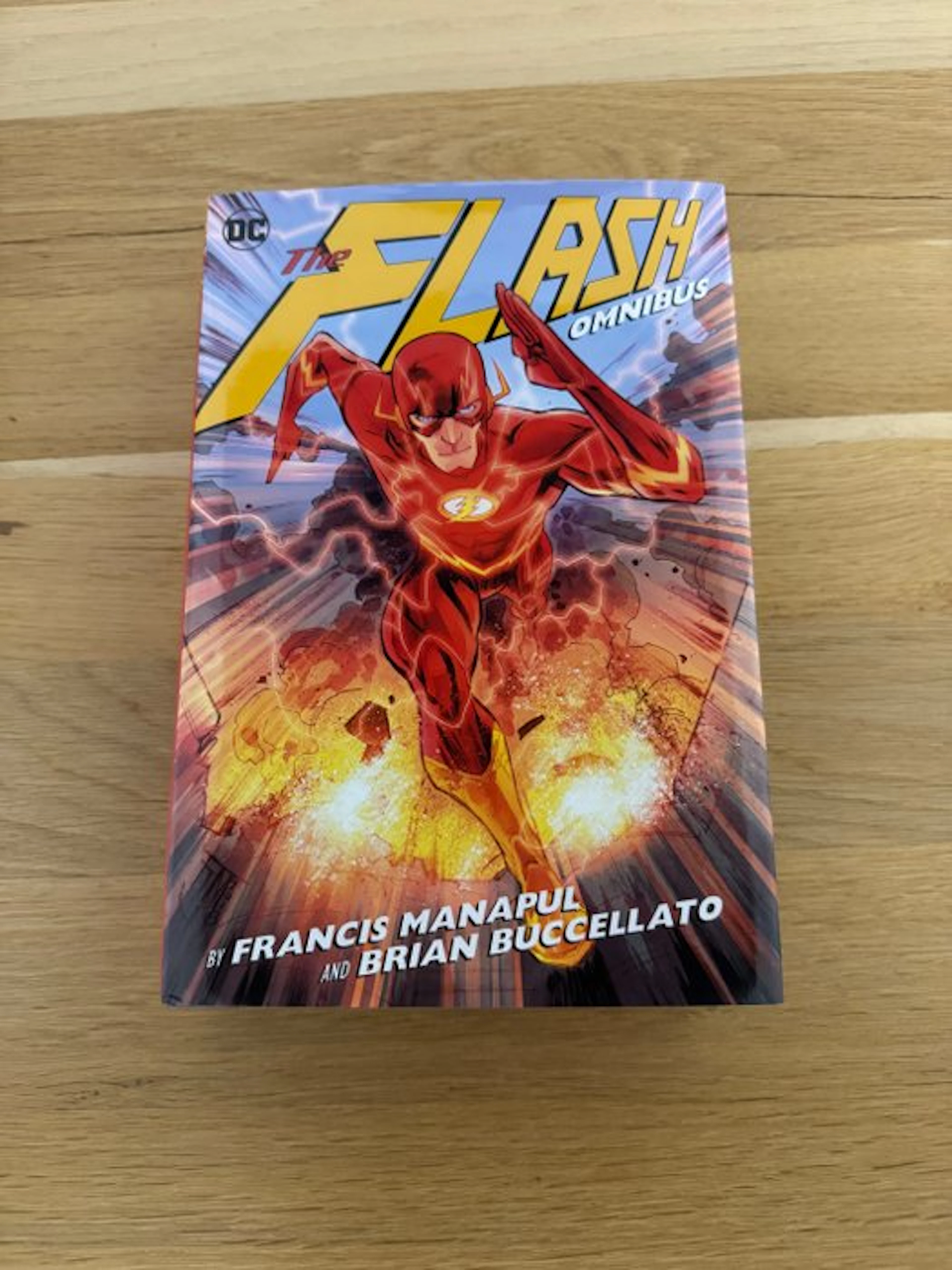 The Flash by Francis Manapul and Brian Buccellato Omnibus...