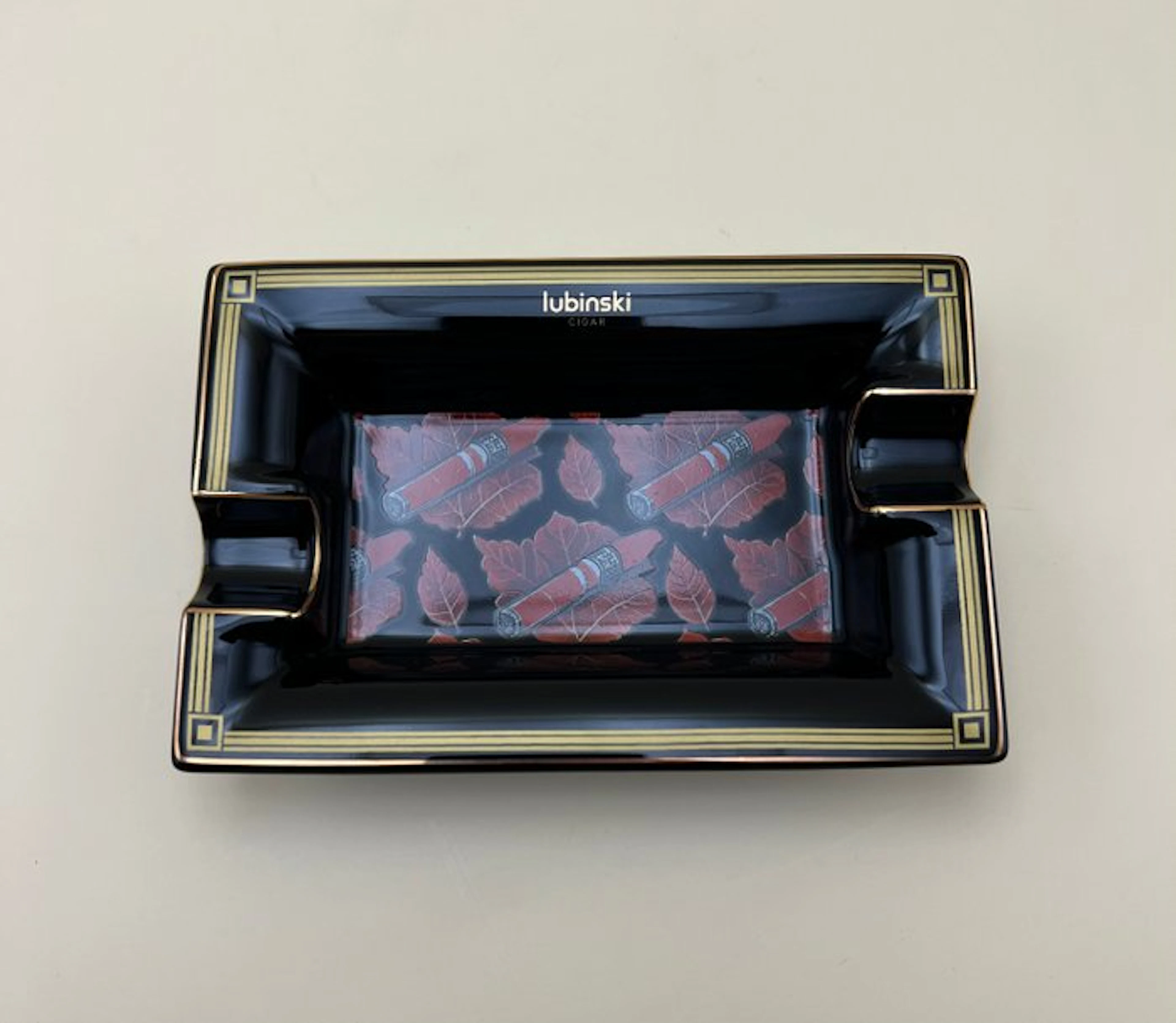 Lubinski - Ashtray - Cuba - Porcelain