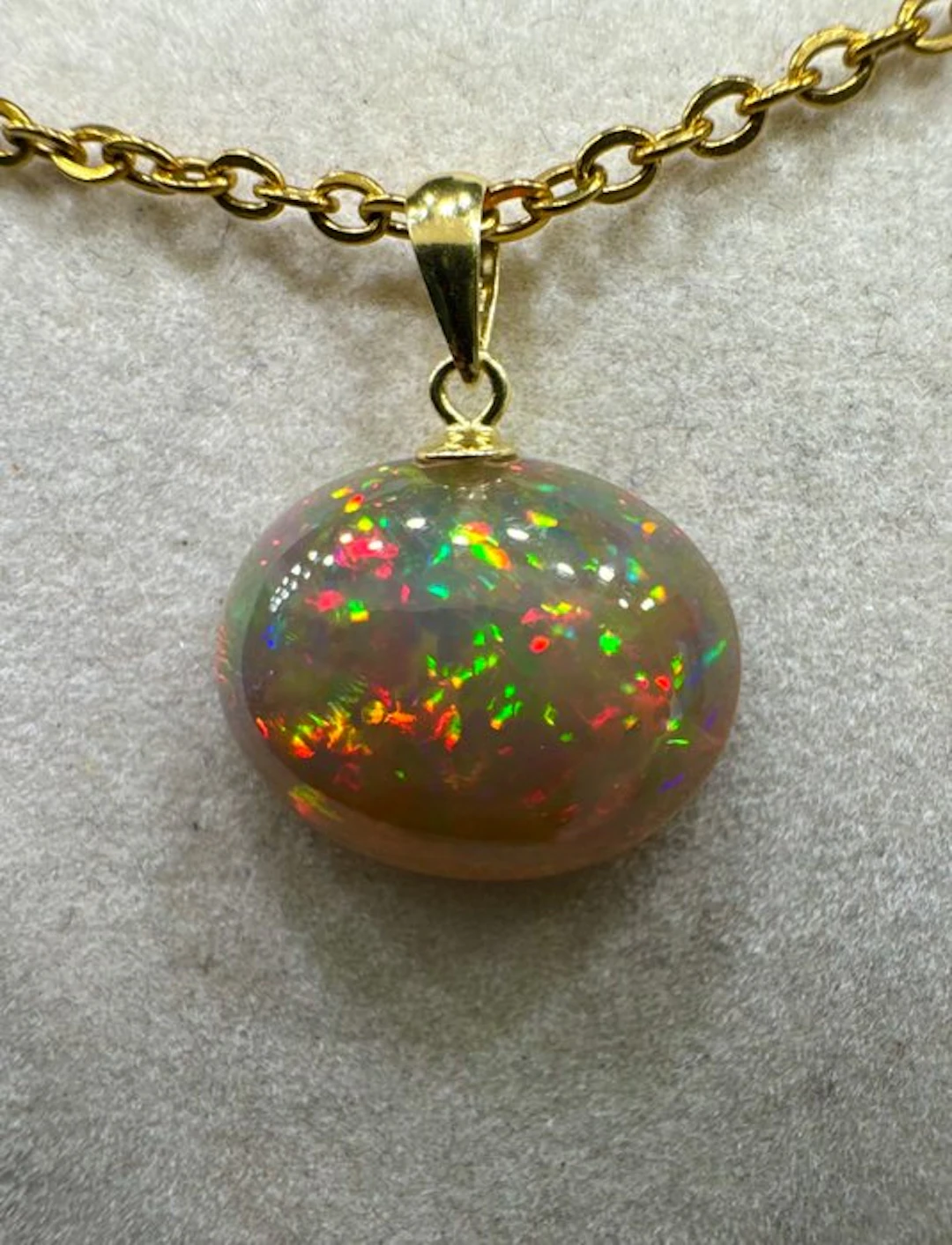 Opal Pendant - Height: 20.5 mm - Width: 16 mm- 1.3 g - (1)