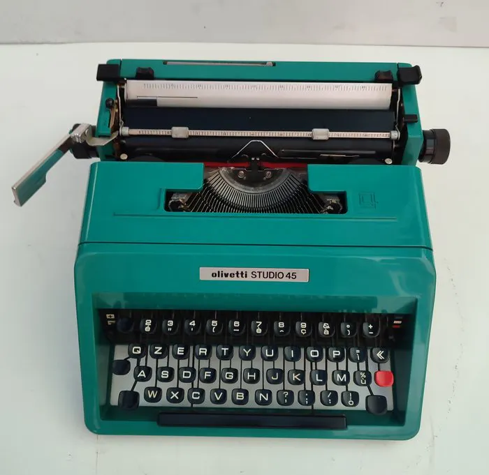 Ettore Sottsass - Olivetti, Studio 45 - Typewriter - 1960-1970