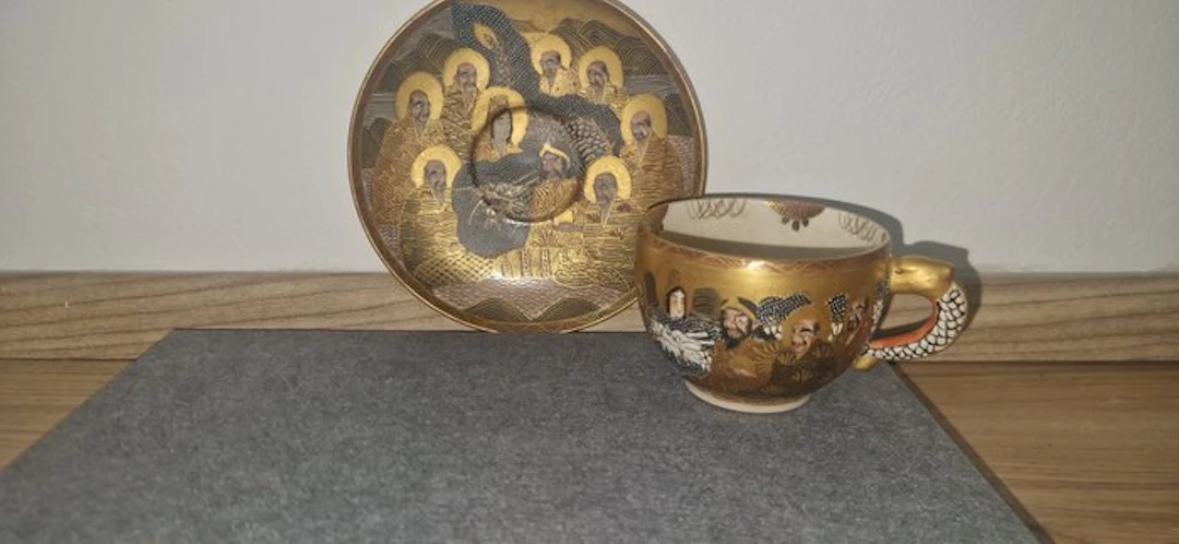 Shimazu Family Shimazu Mon – Arhats & Dragon - Ceramic...