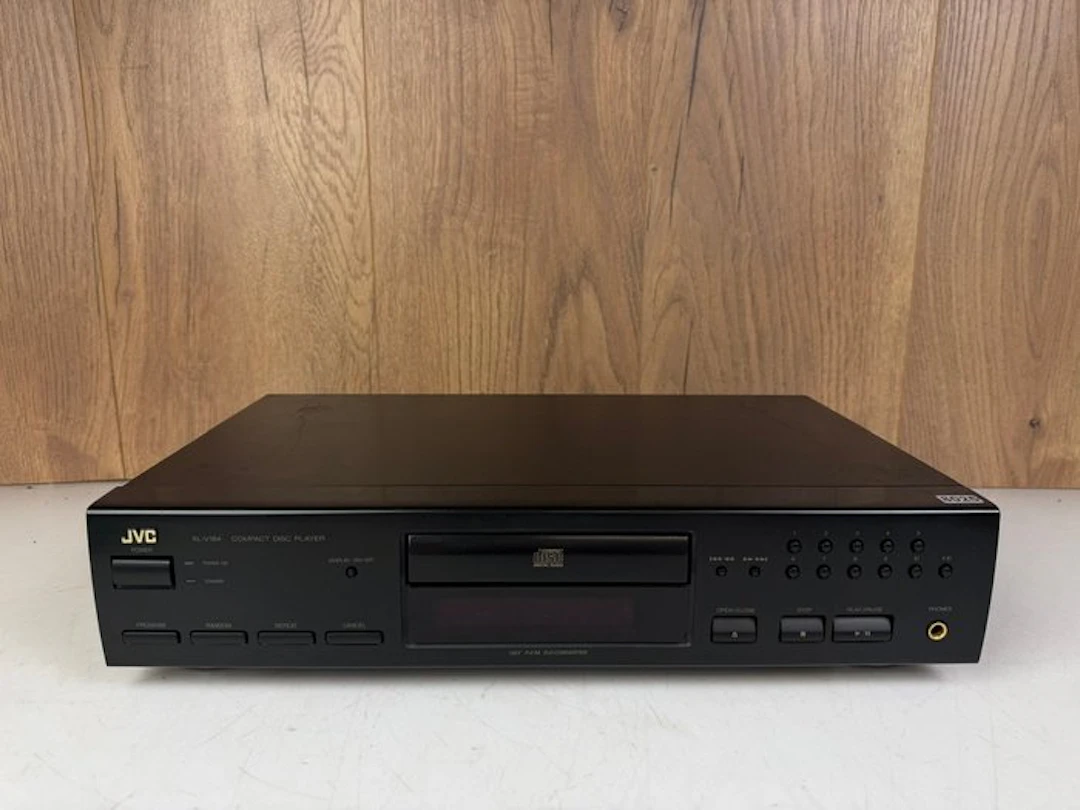 JVC - XL-V184 CD player