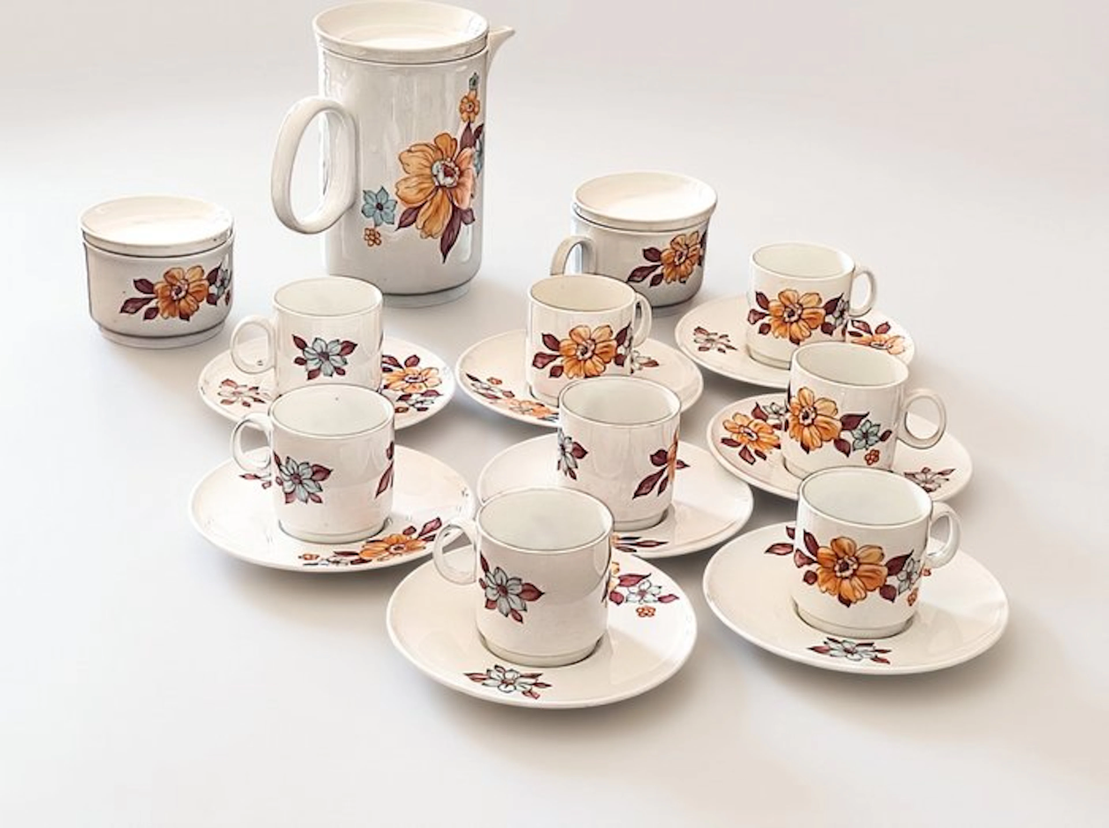 Richard Ginori - Table service (19) - Porcelain