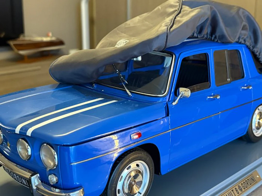 Eagle 1:8 - Model sports car - Renault Gordini r8 - R8