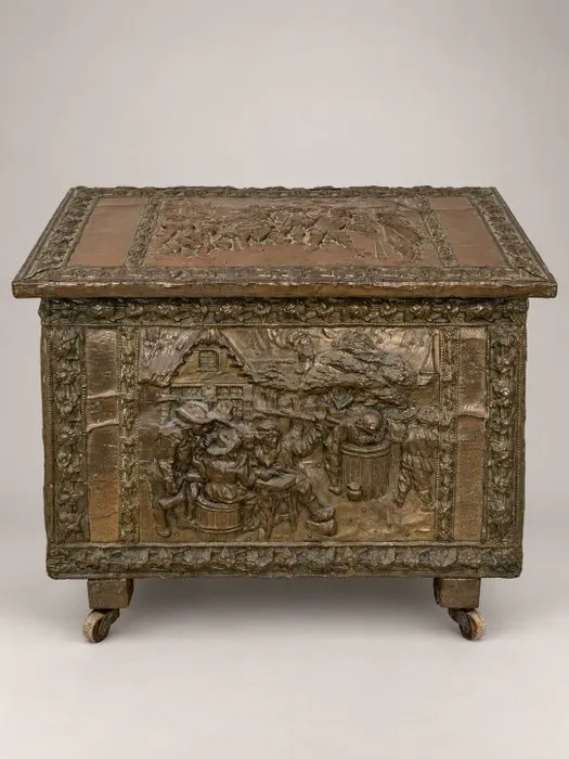 Storage trunk - Copper, Hardwood - Decorative chest.