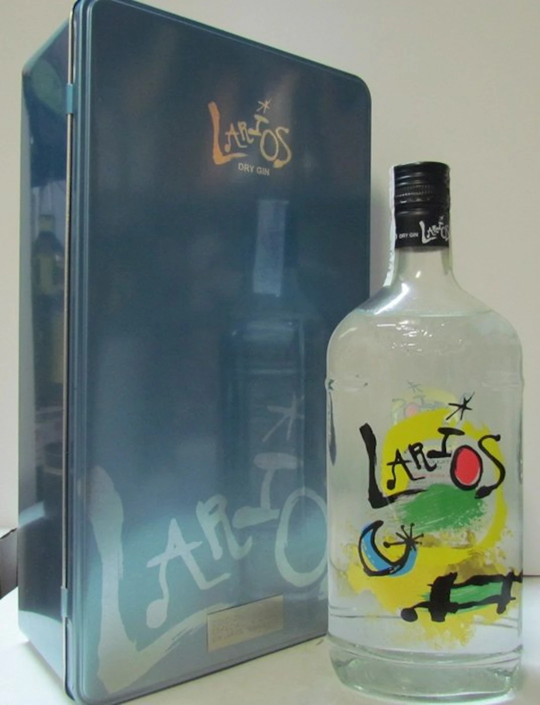 Larios - La noche es Fiesta - 1.0 Litre