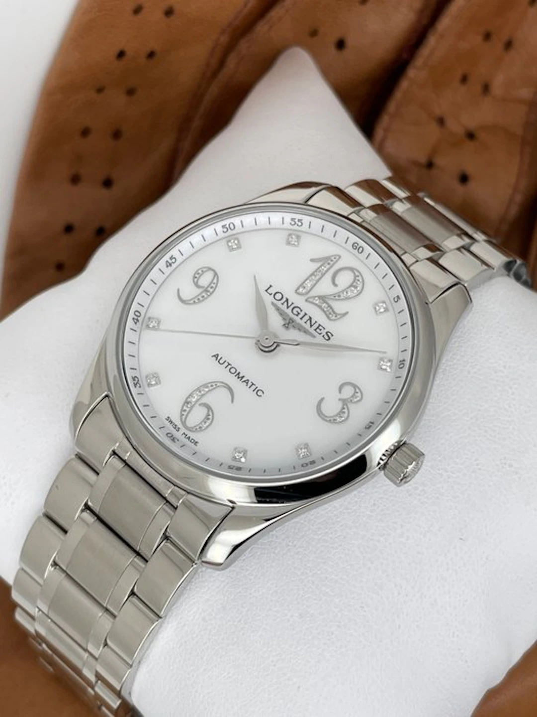 Longines - Longines Master Collection Mid-Size Diamonds...