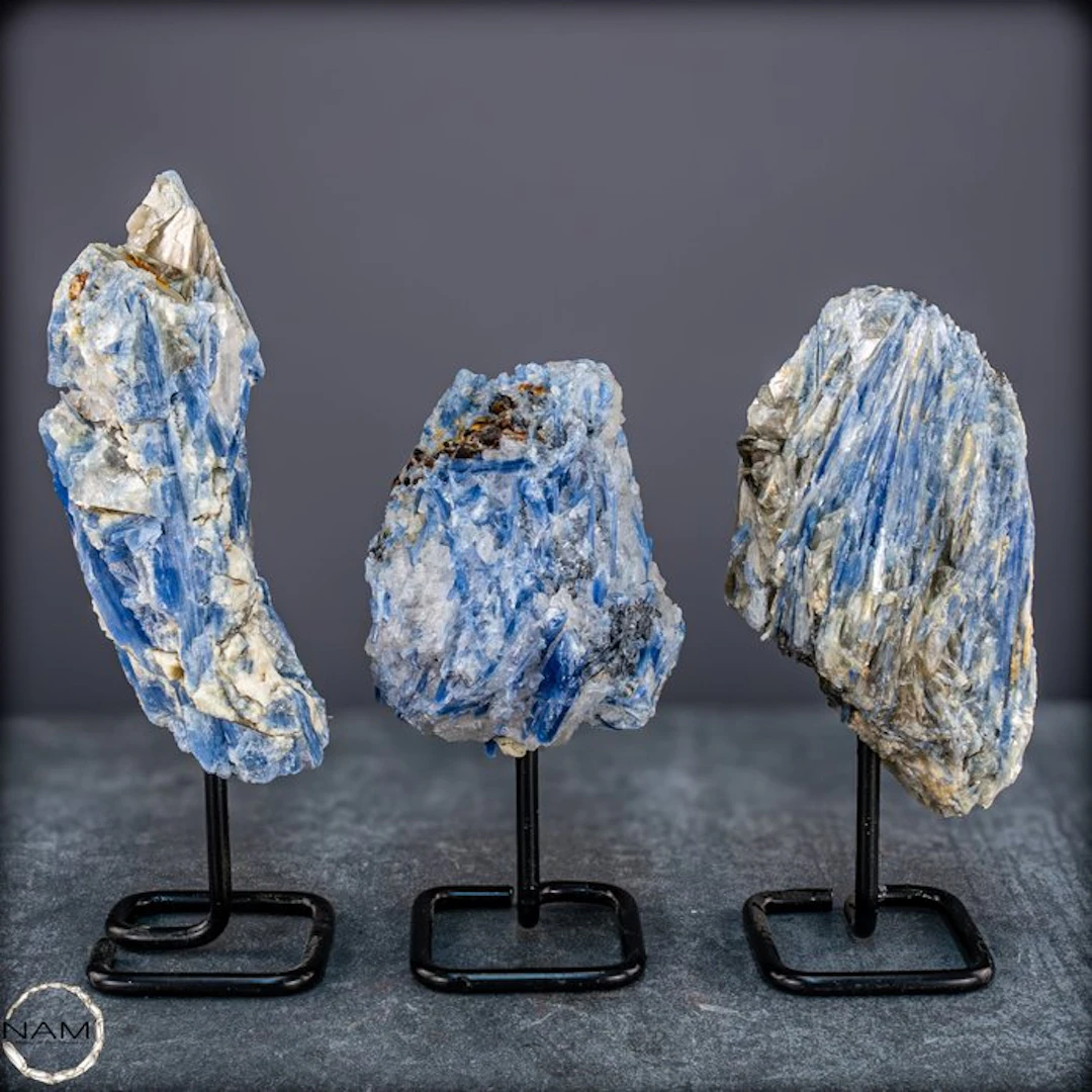 Natural kyanite crystal from Brazil – The heavenly pillar...