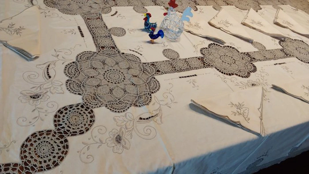 Tablecloth (13) - 270 cm - 170 cm