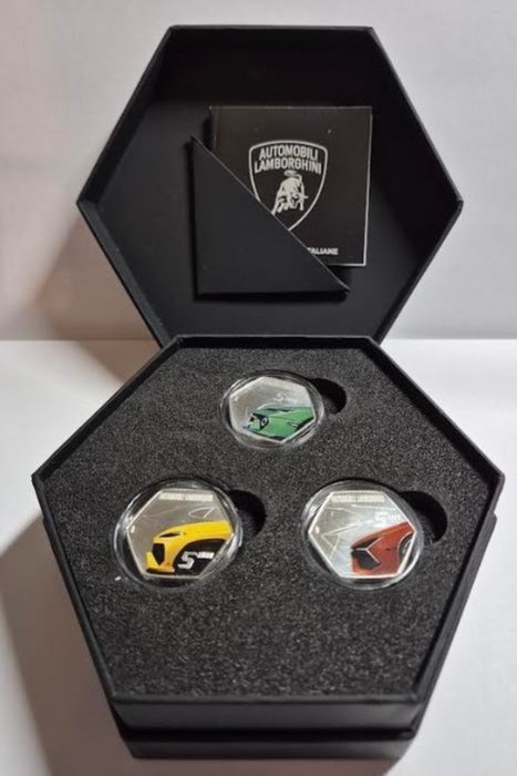 Italy. 5 Euro 2025 "Lamborghini" - Trittico