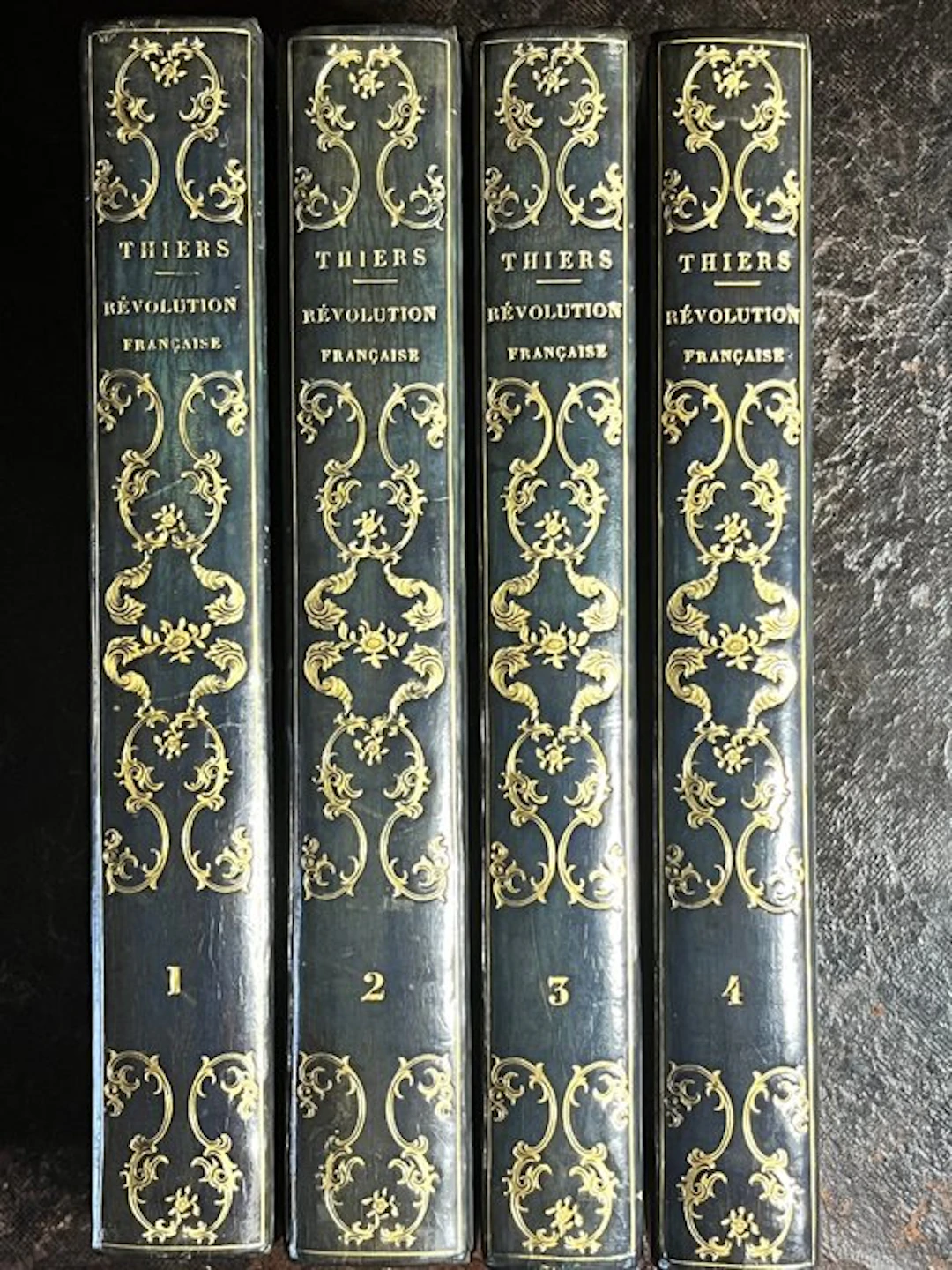 M. A. Thiers - Histoire de la Révolution française - 4 volumes illustrés