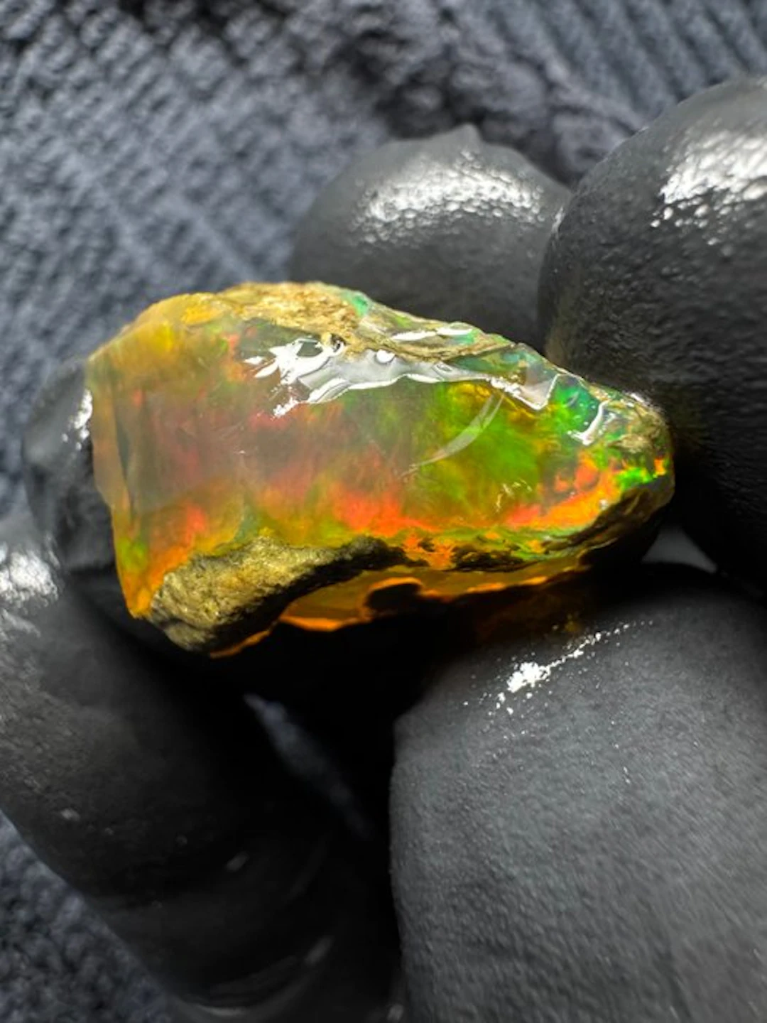 Opal Rough- 5.8 g