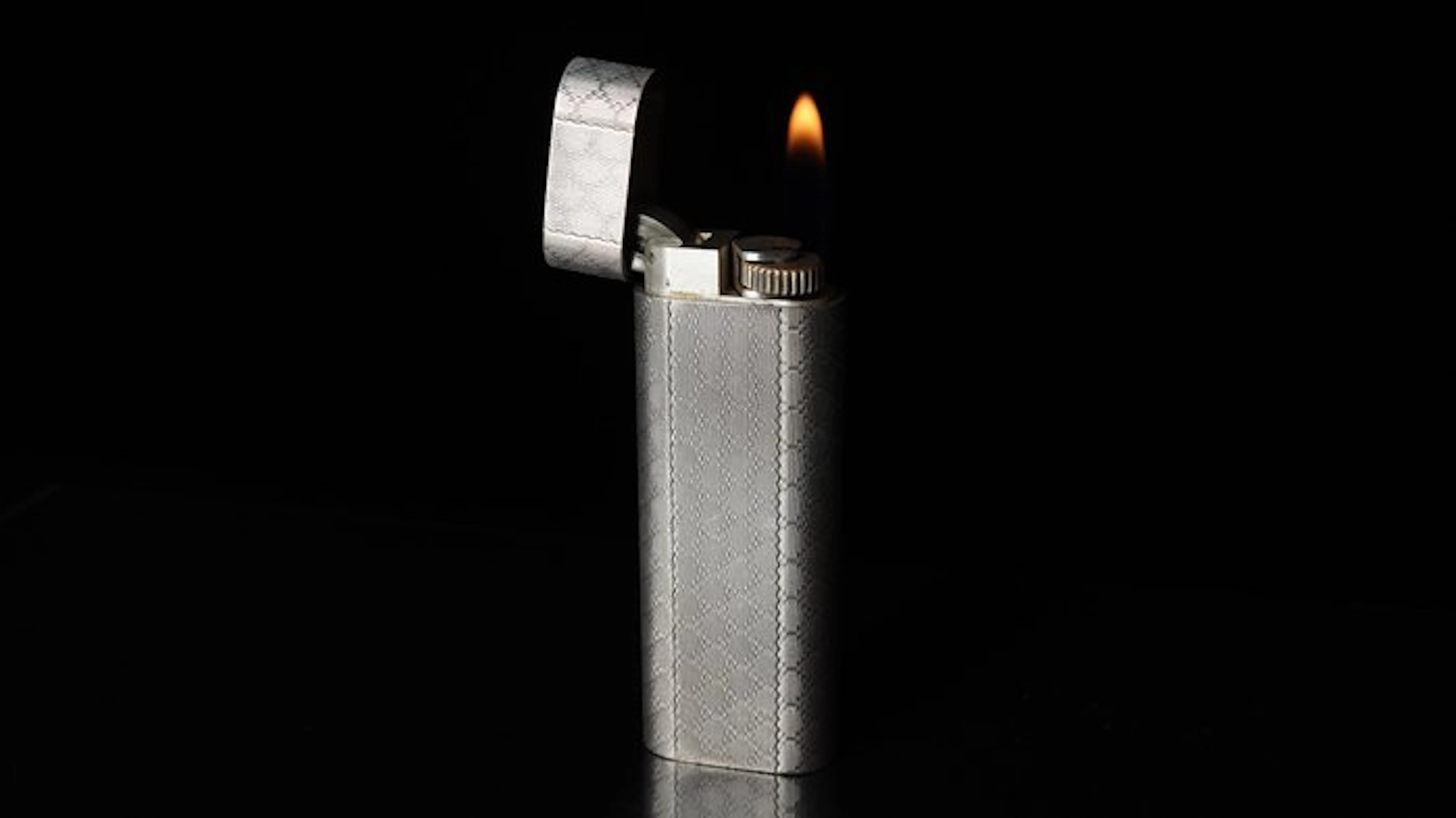 Cartier - Oval Pattern Vintage gas Lighter - Lighter - Silver plated