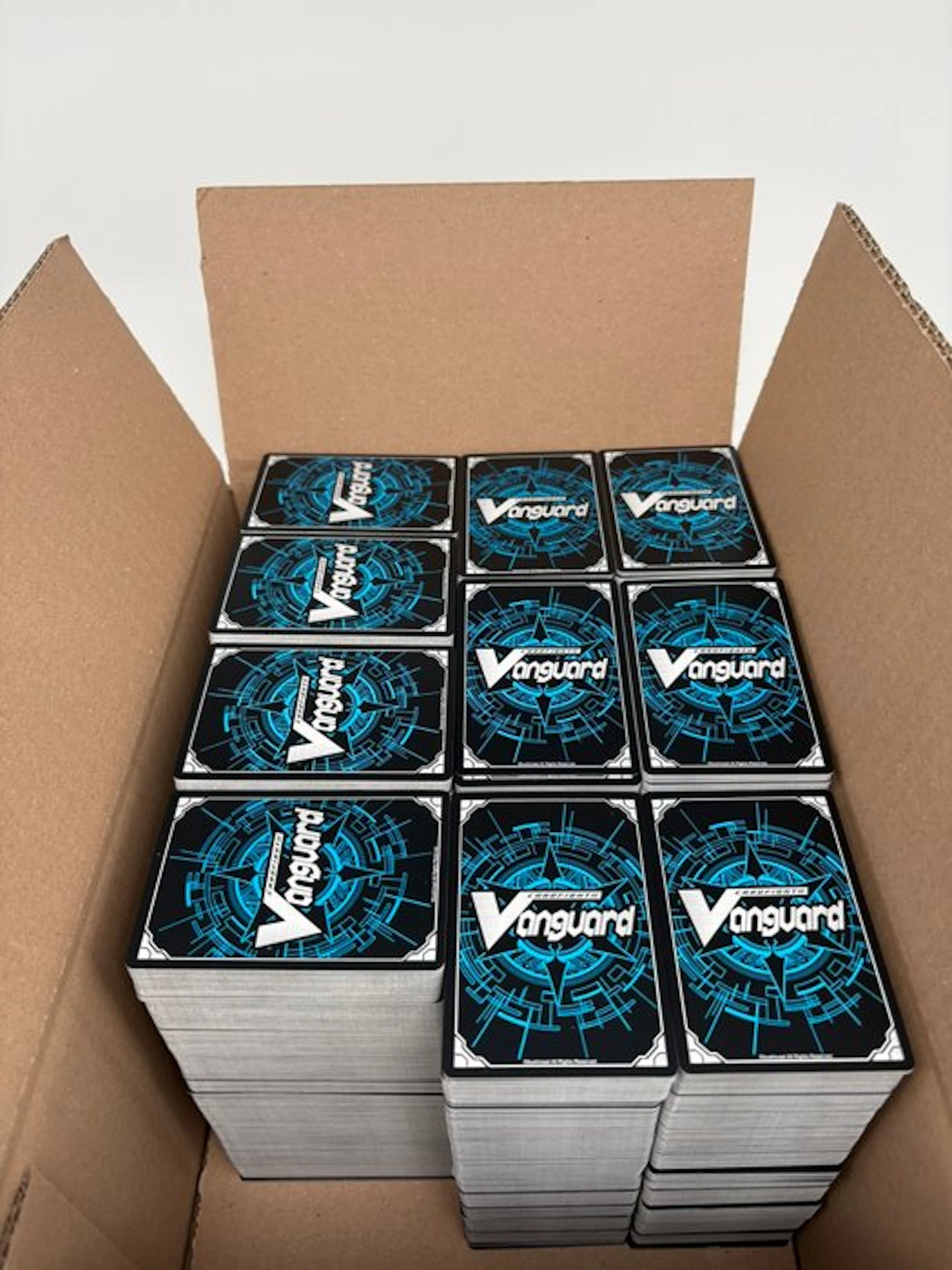Bushiroad - 20000 Bulk cards - Cardfight Vanguard