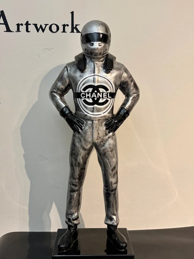 GF Exclusives - 55cm Chanel F1 Driver