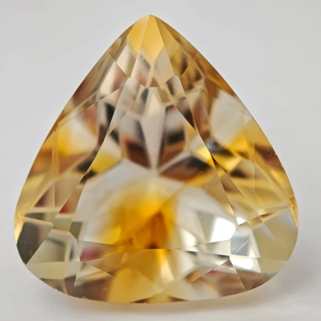 No reserve price Citrine - 25.61 ct - Antwerp Laboratory...