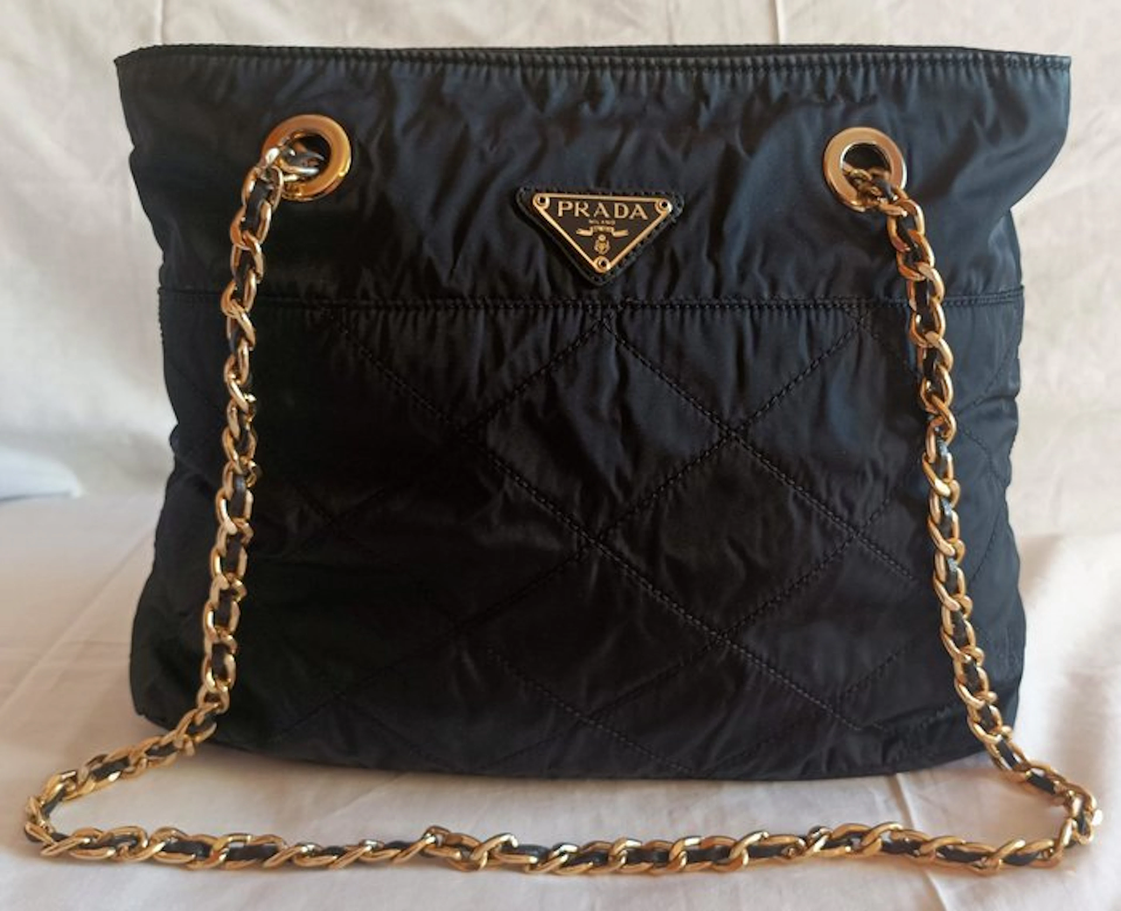 Prada - Borsa Vintage in Nylon Tessuto Impunturato con catena oro - Bag