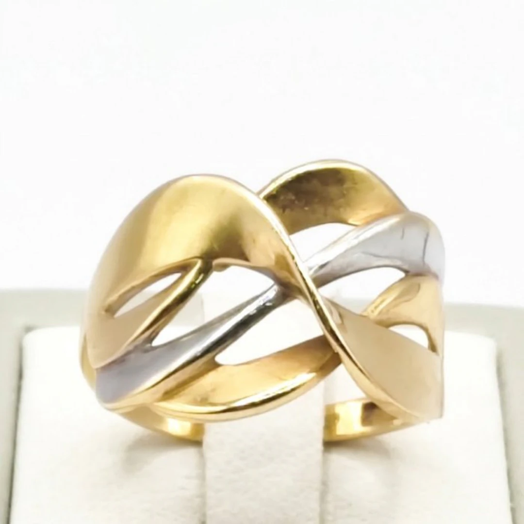 Ring - 18 kt. Yellow gold
