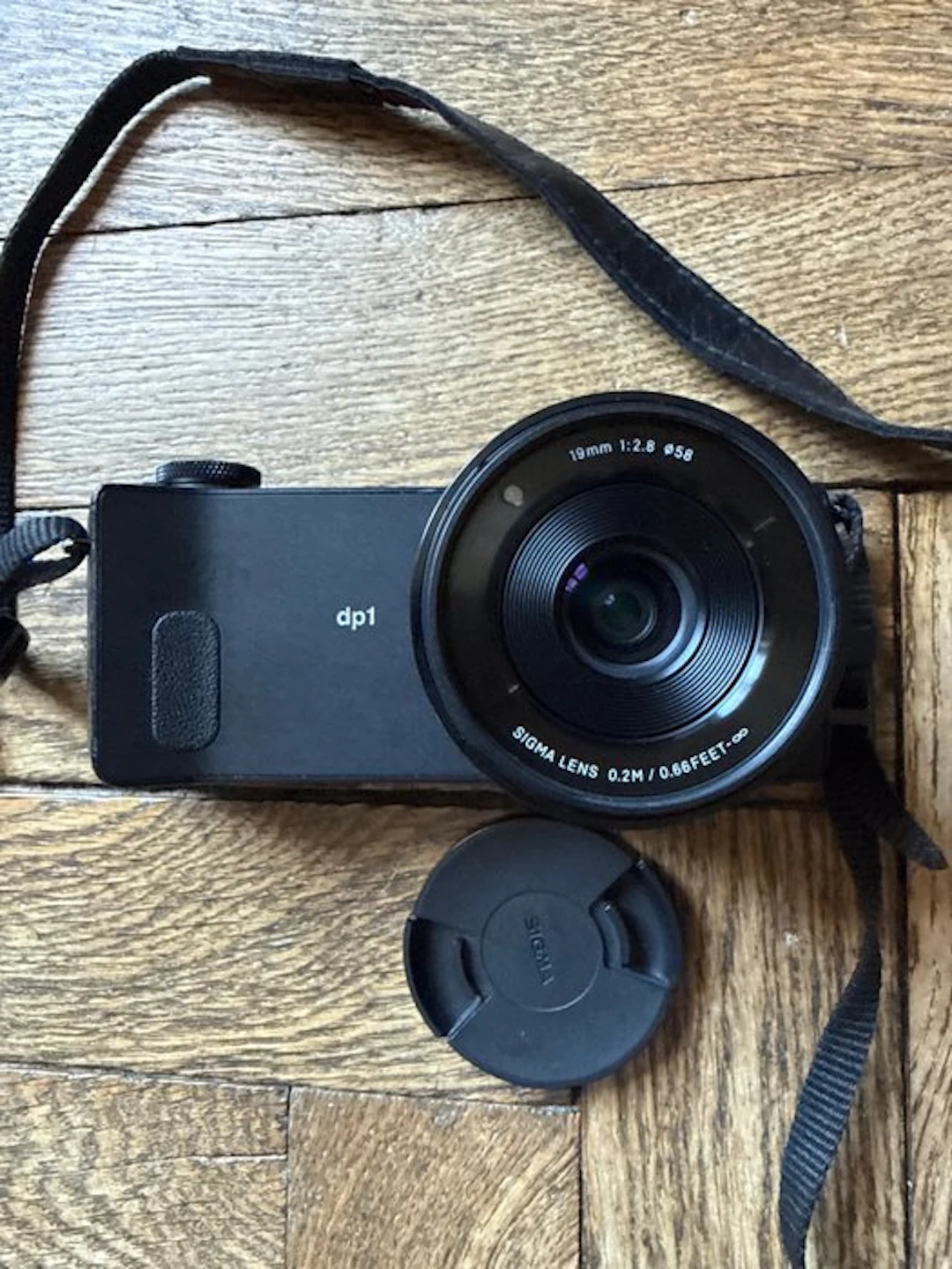 Sigma dp1 Digital compact camera