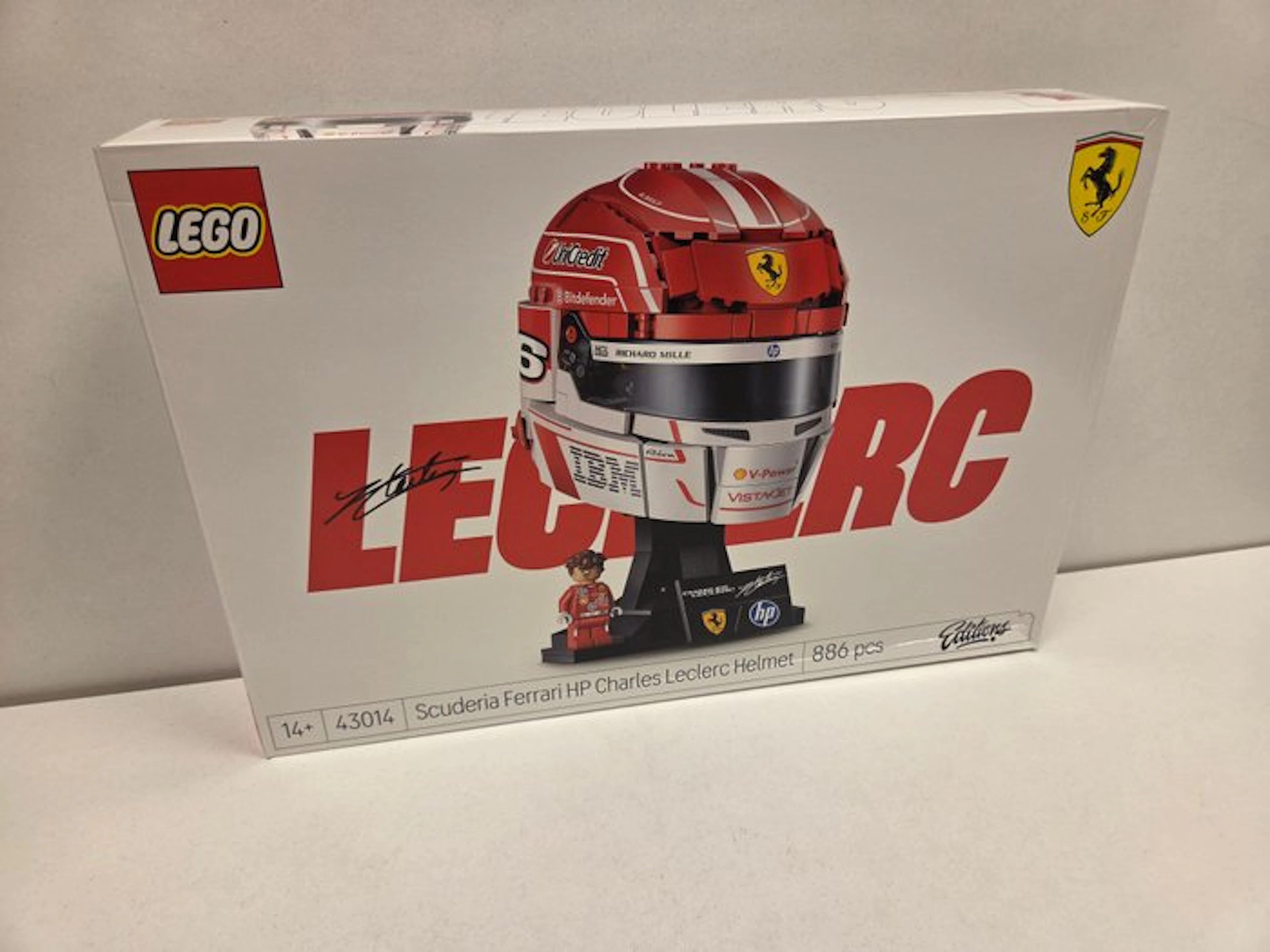 LEGO Set - 43014 - Icons - Scuderia Ferrari HP Charles Leclerc Helmet
