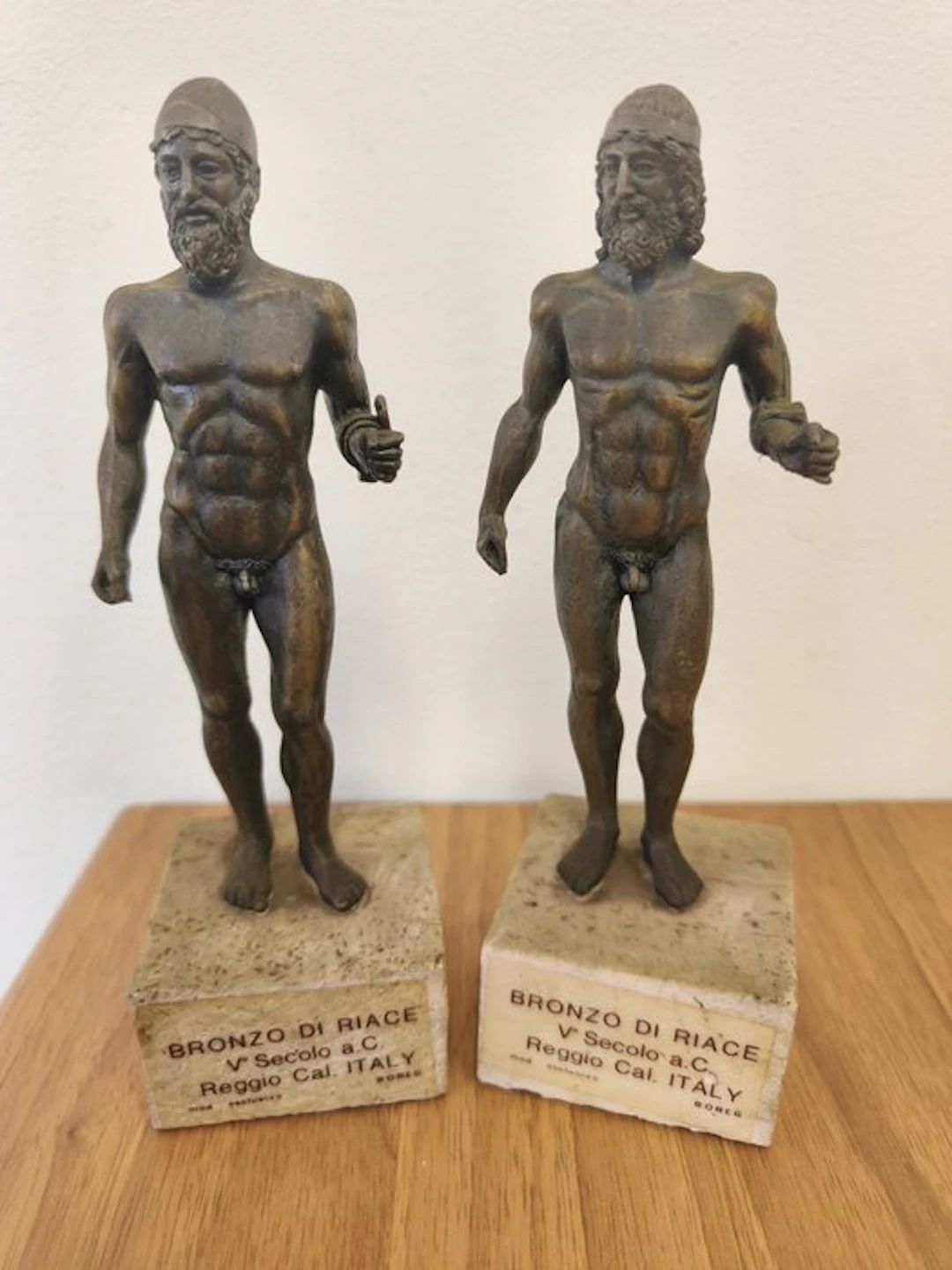 Statuette, Bronzo di Riace - 16 cm - Bronze, Stone