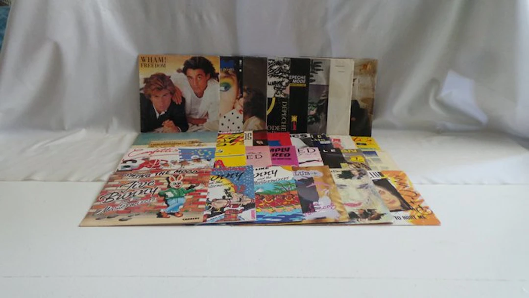 Various Artists/Bands in 1980's - 30 x 7" singles - 80's Pop Classics feat