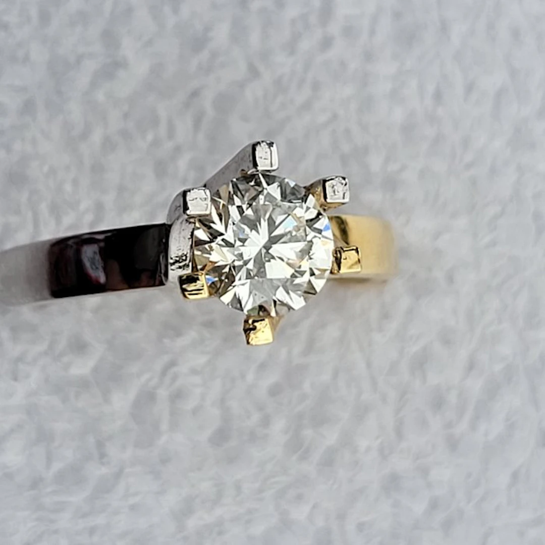 Ring - 14 kt