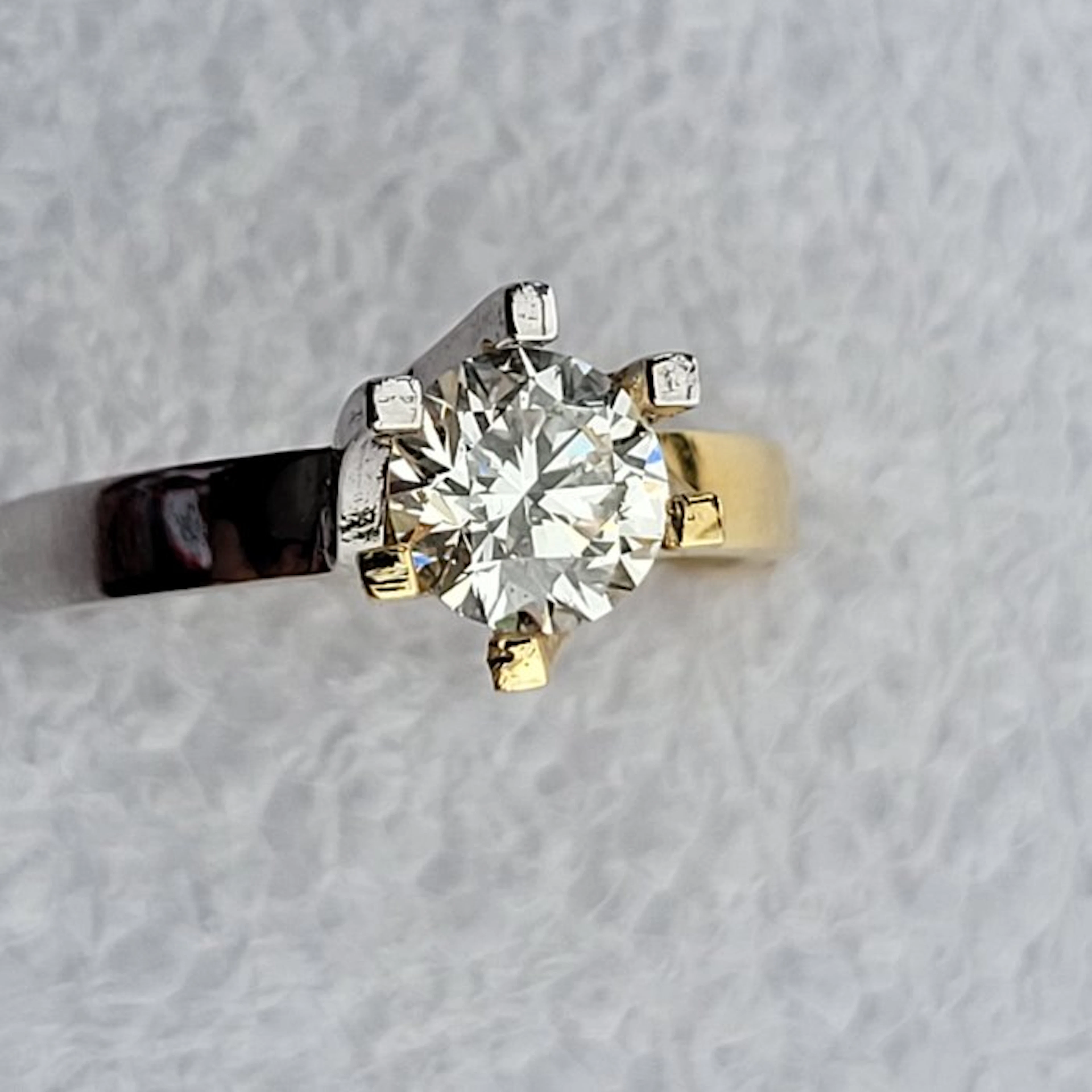 Ring - 14 kt