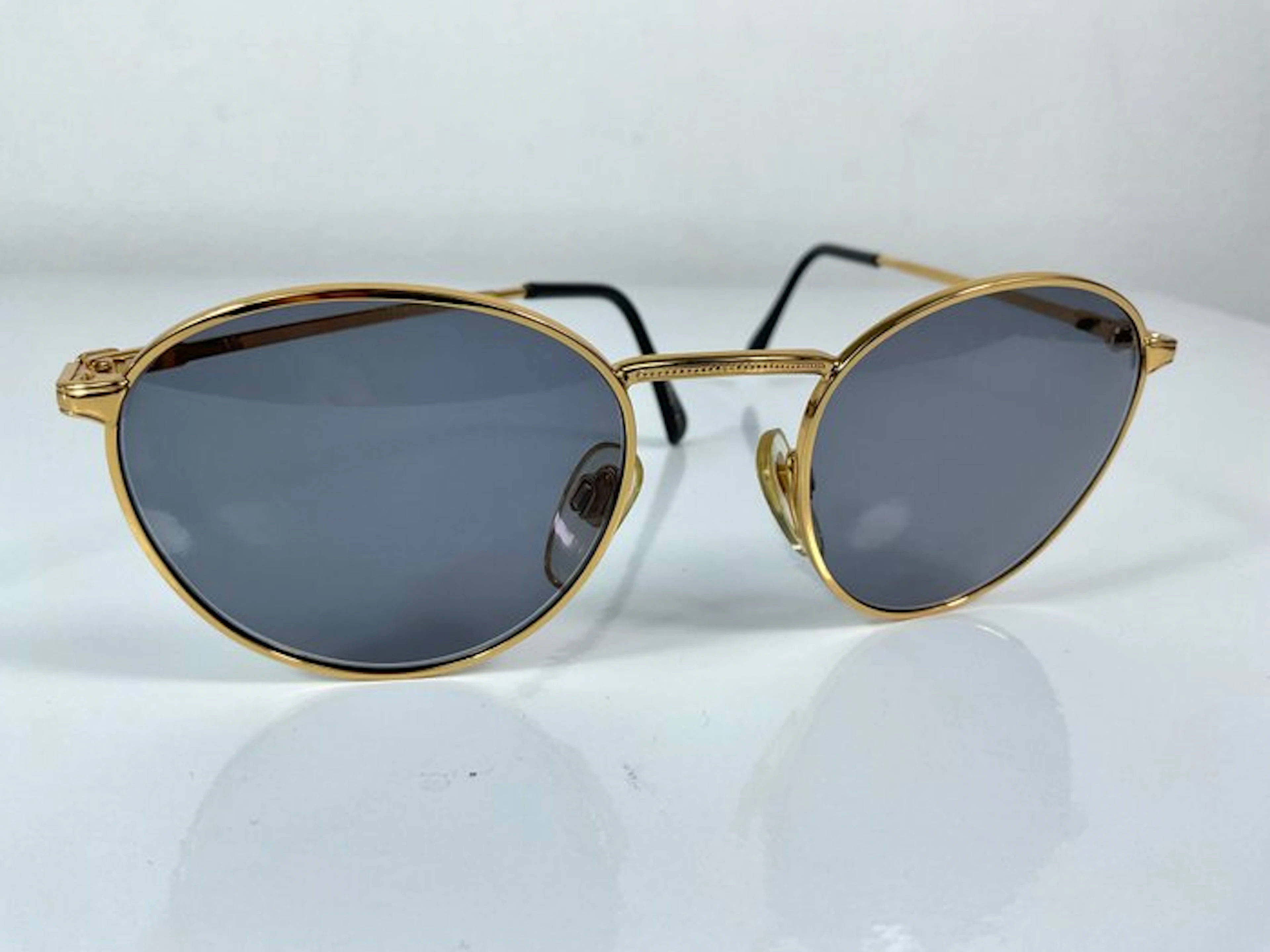 Valentino - V352 - Sunglasses