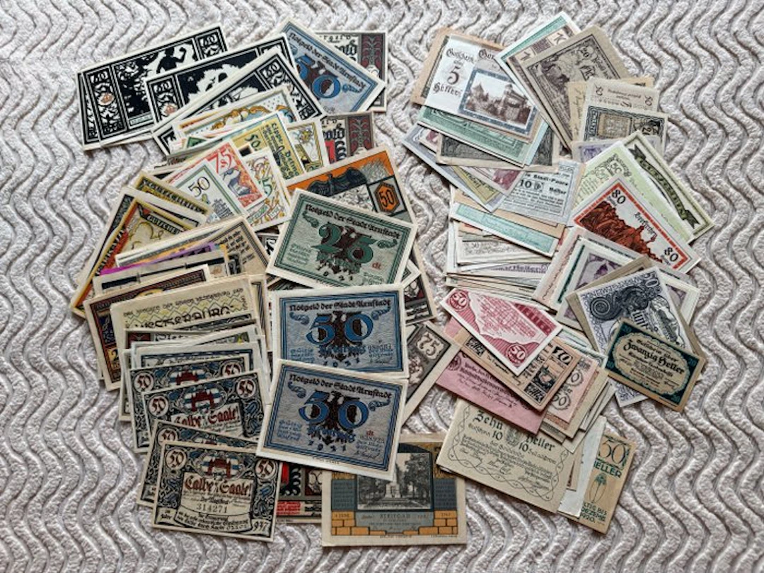 Germany. - 202 Notgeldscheine - 1920's (No reserve price)